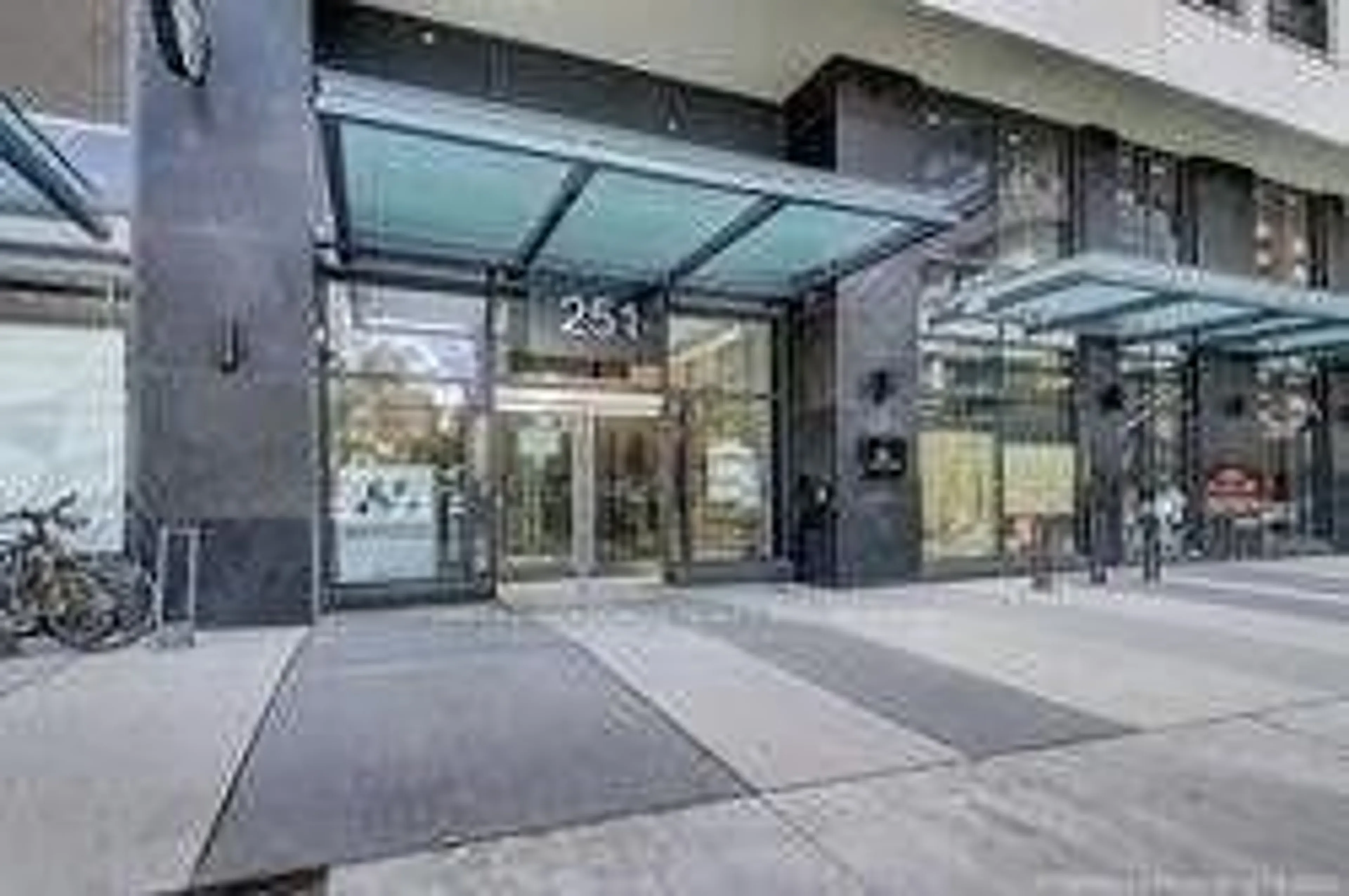 Indoor foyer for 251 Jarvis St #4505, Toronto Ontario M5B 0C3