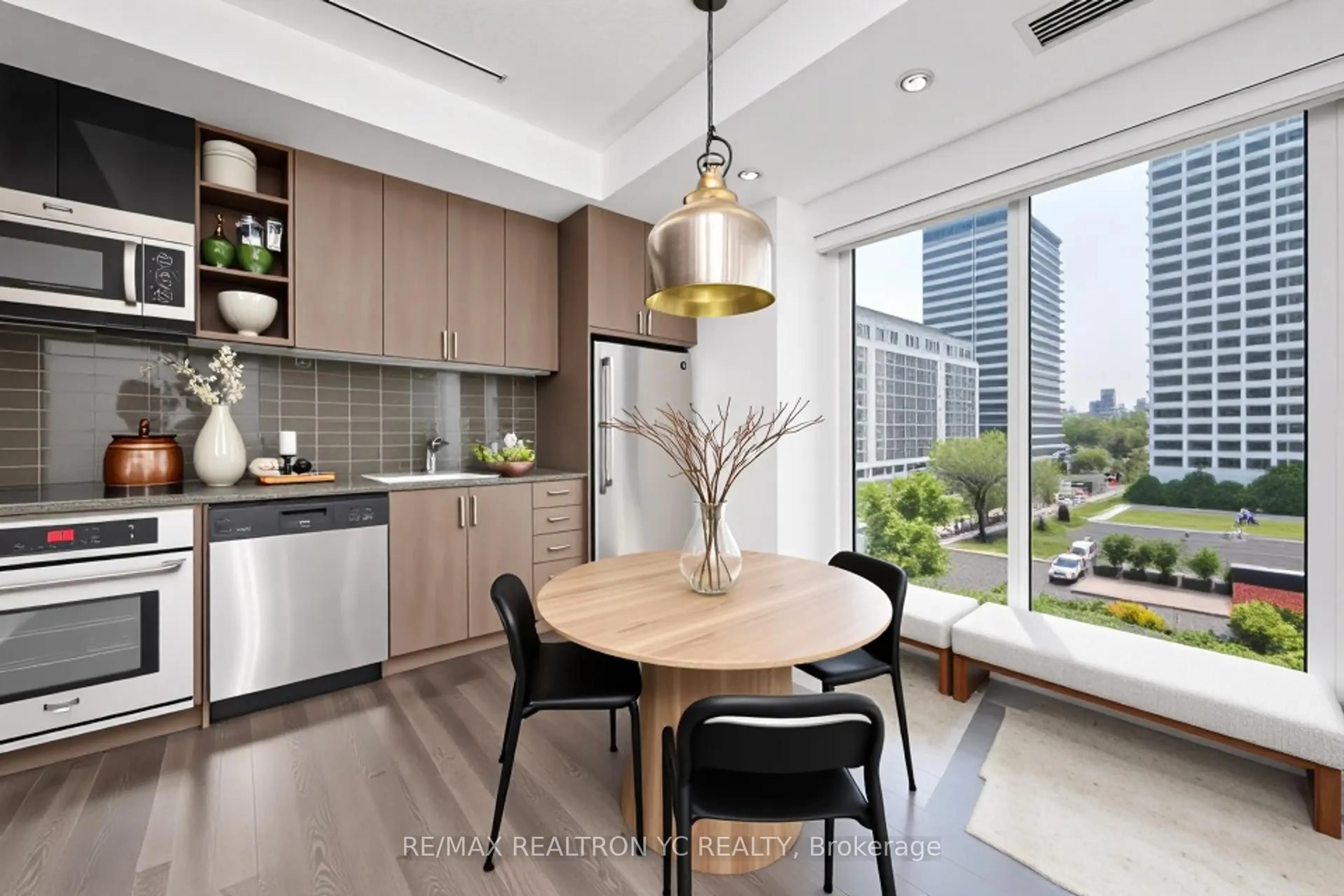 Contemporary kitchen, unknown for 98 Lillian St #313, Toronto Ontario M4S 0A5