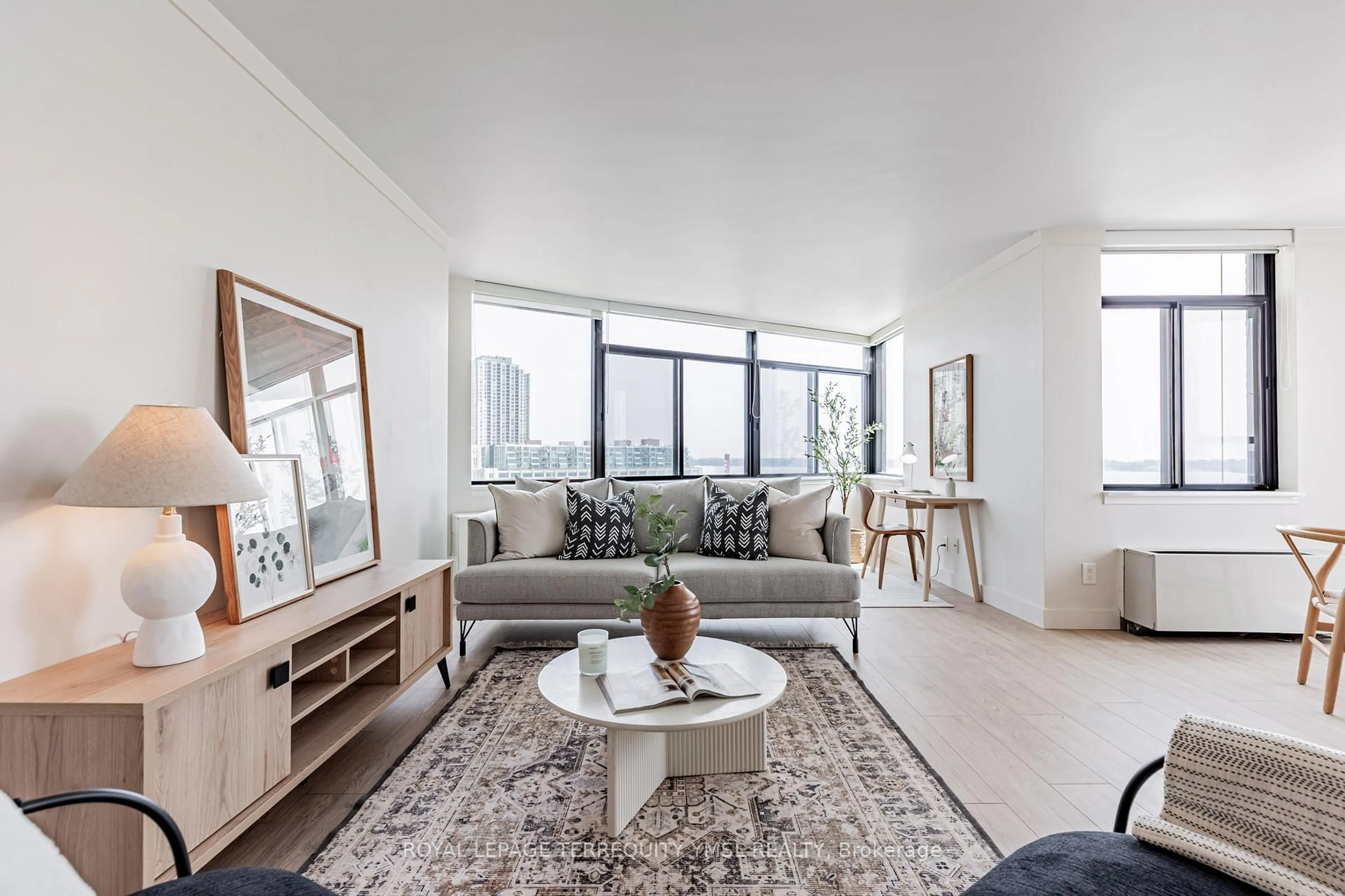 Living room with furniture, unknown for 250 Queens Quay #1401, Toronto Ontario M5J 2N2