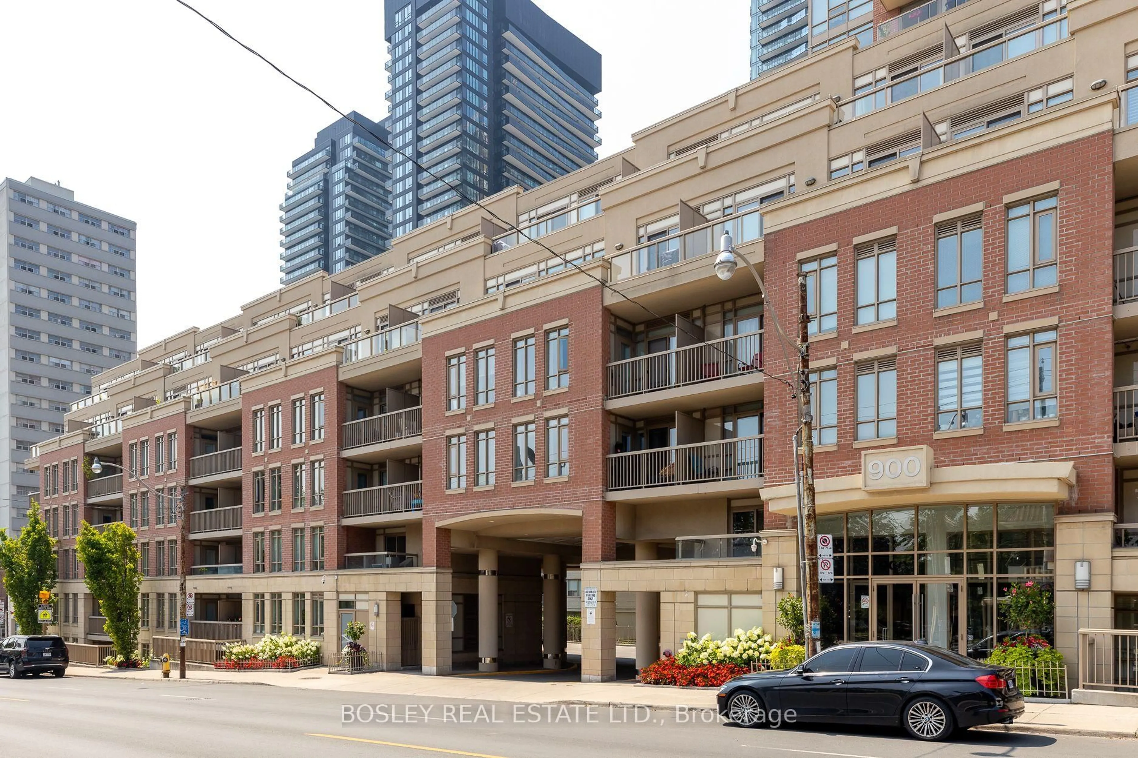 Unknown for 900 Mount Pleasant Rd #412, Toronto Ontario M4P 2L6