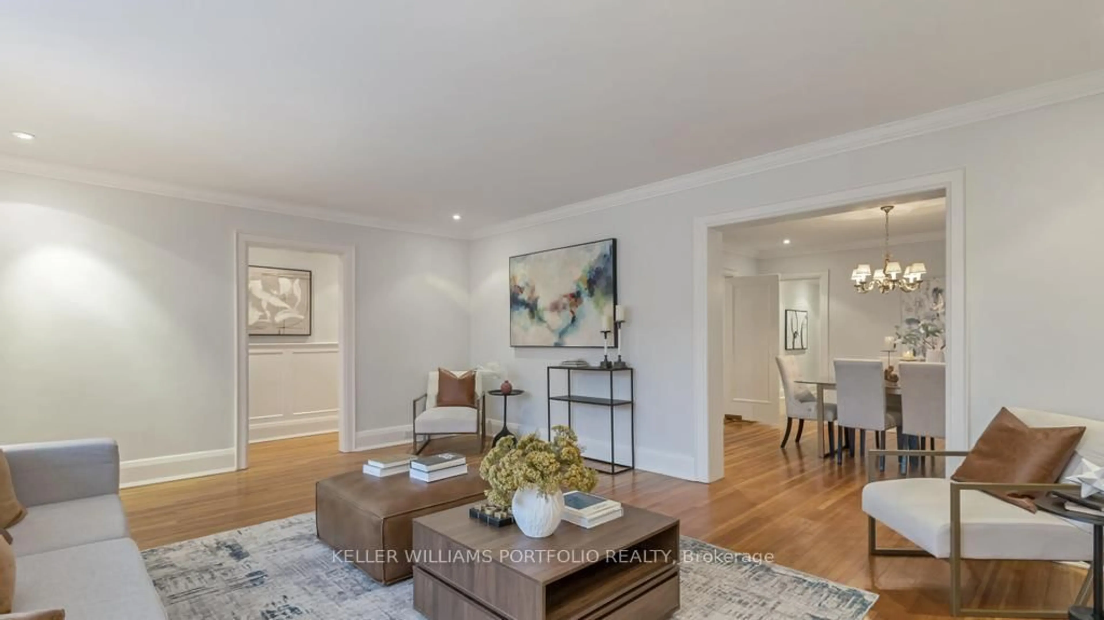 Living room with furniture, wood/laminate floor for 5 Killarney Rd, Toronto Ontario M5P 1L7