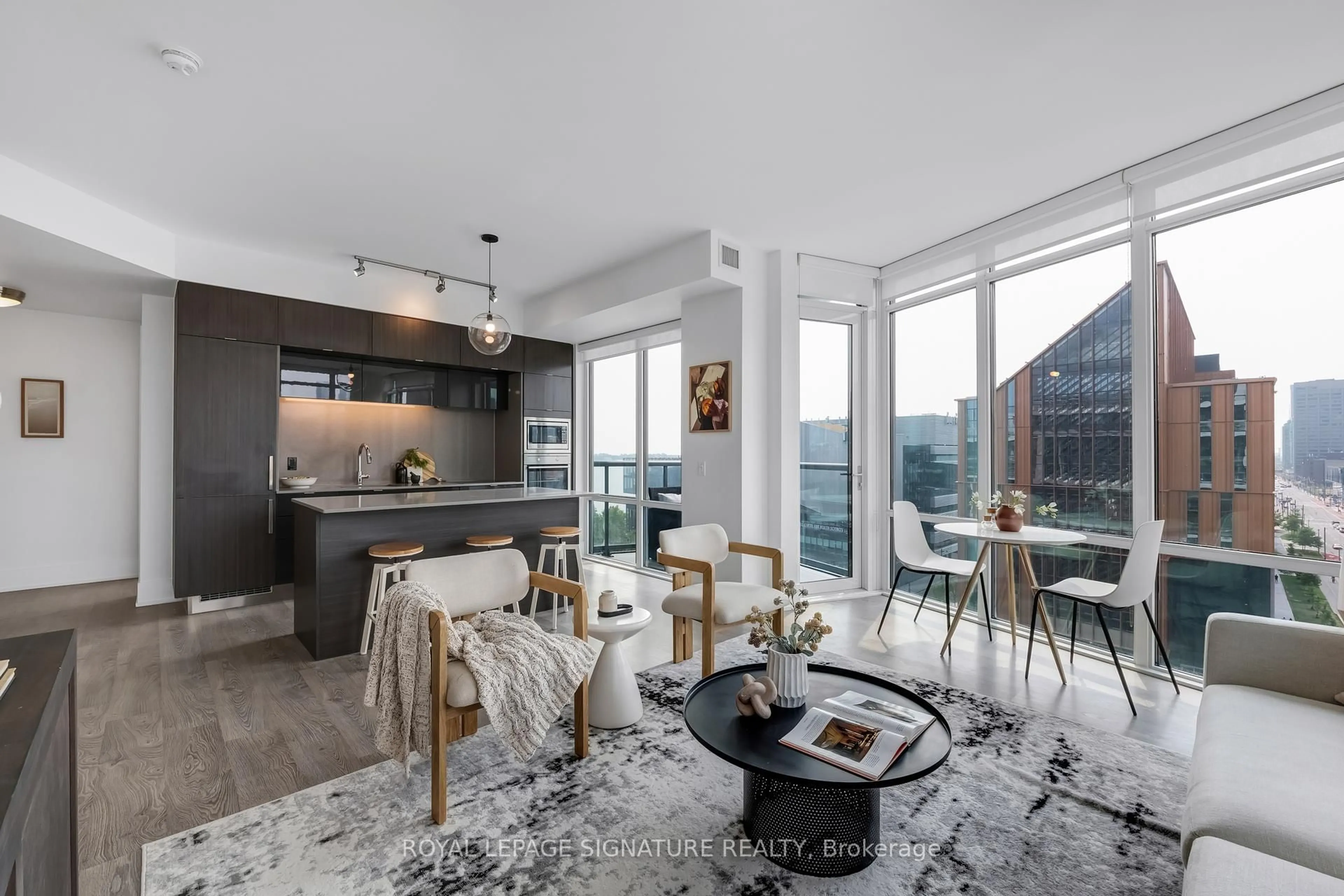 Open concept kitchen, unknown for 15 Merchants' Wharf #942, Toronto Ontario M5A 0N8