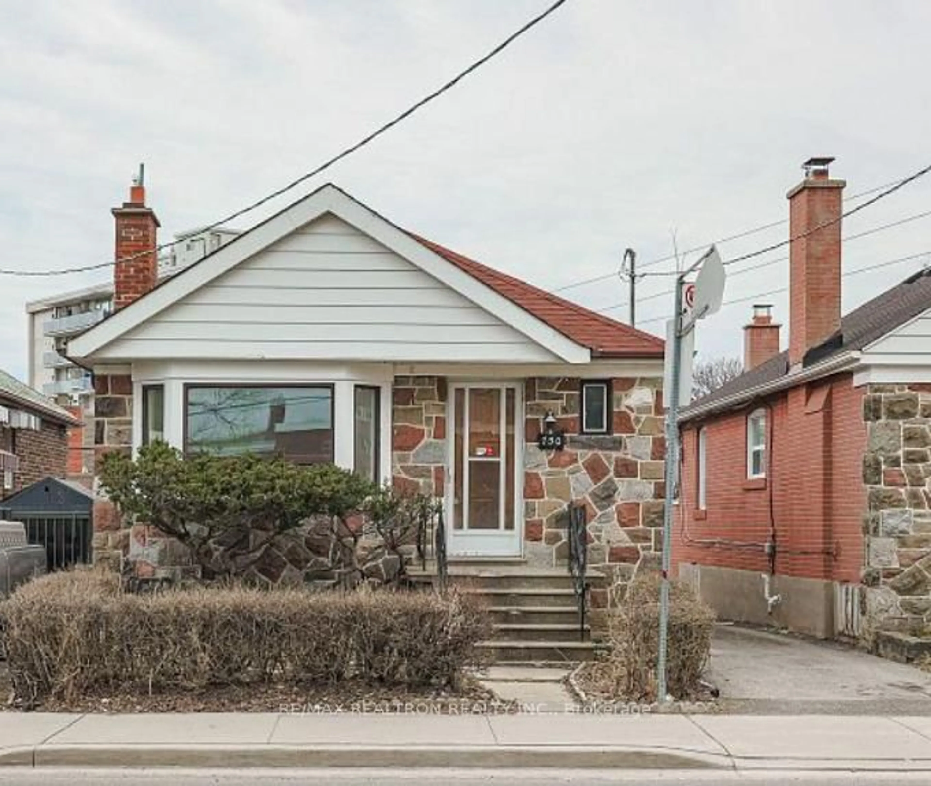 Home with brick exterior material, street for 750 Vaughan Rd, Toronto Ontario M6E 2Z2