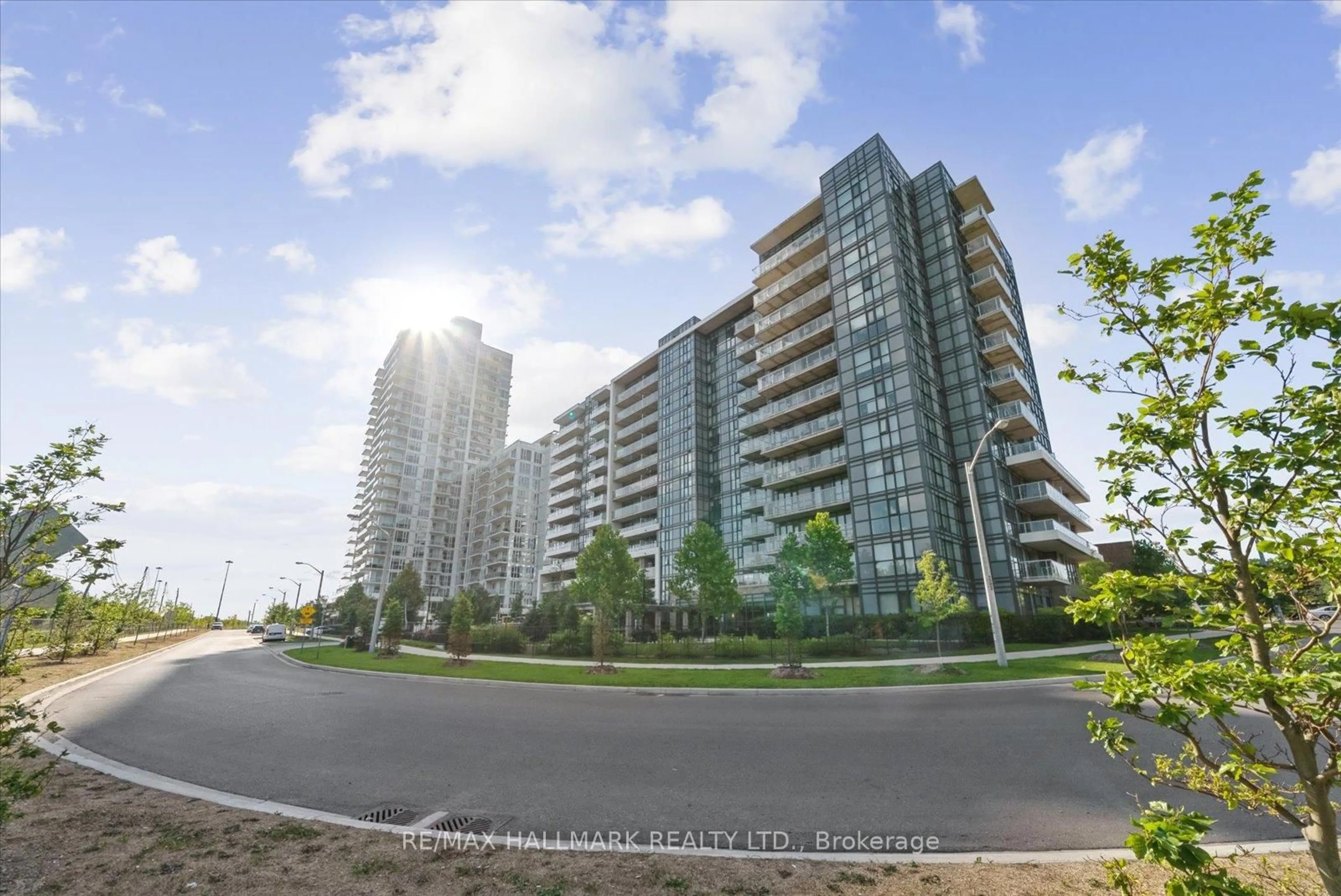 Unknown for 10 Deerlick Crt #2204, Toronto Ontario M3A 0A7