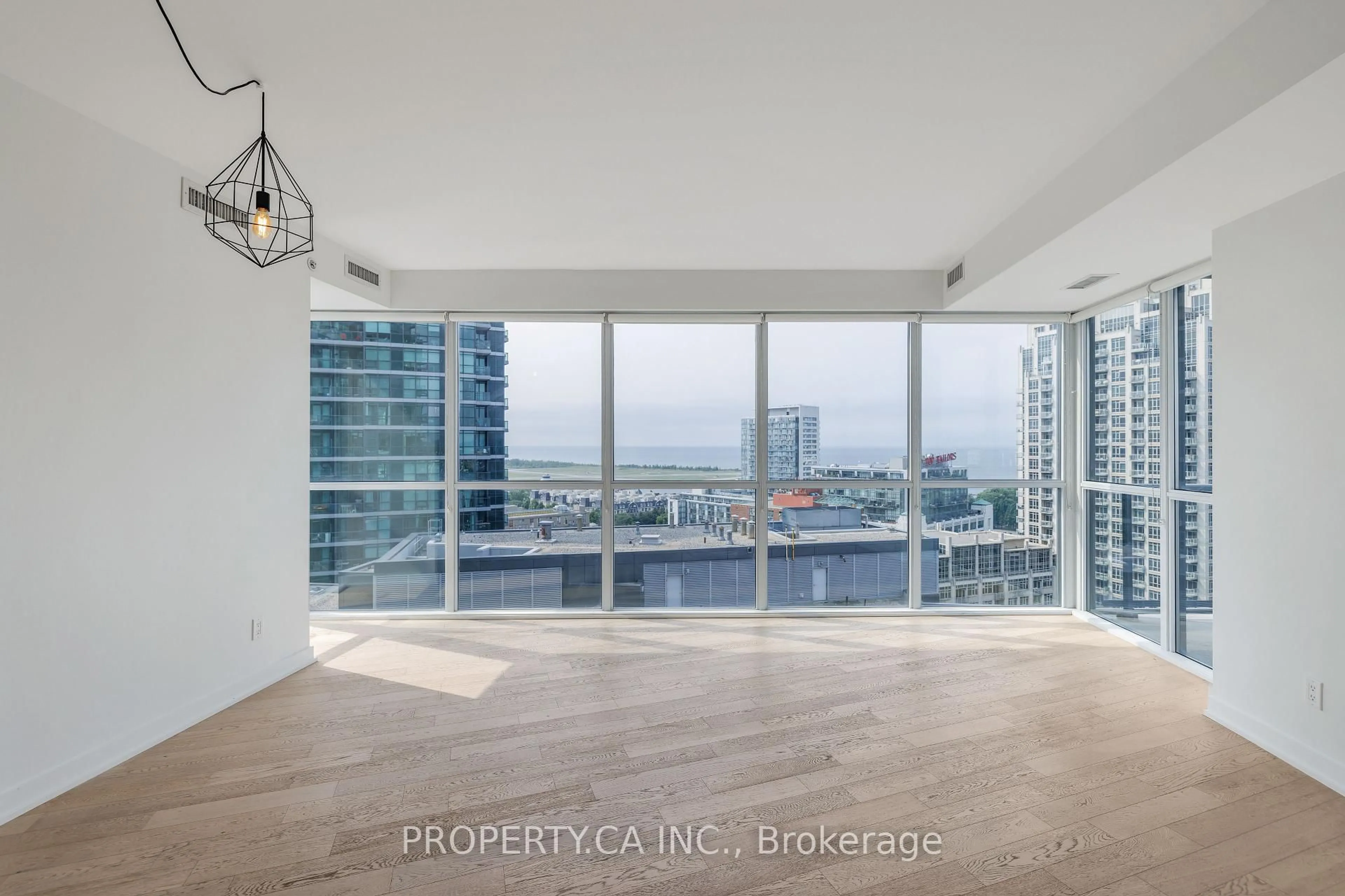 A pic of a room for 20 Bruyeres Mews #2112, Toronto Ontario M5V 0G8