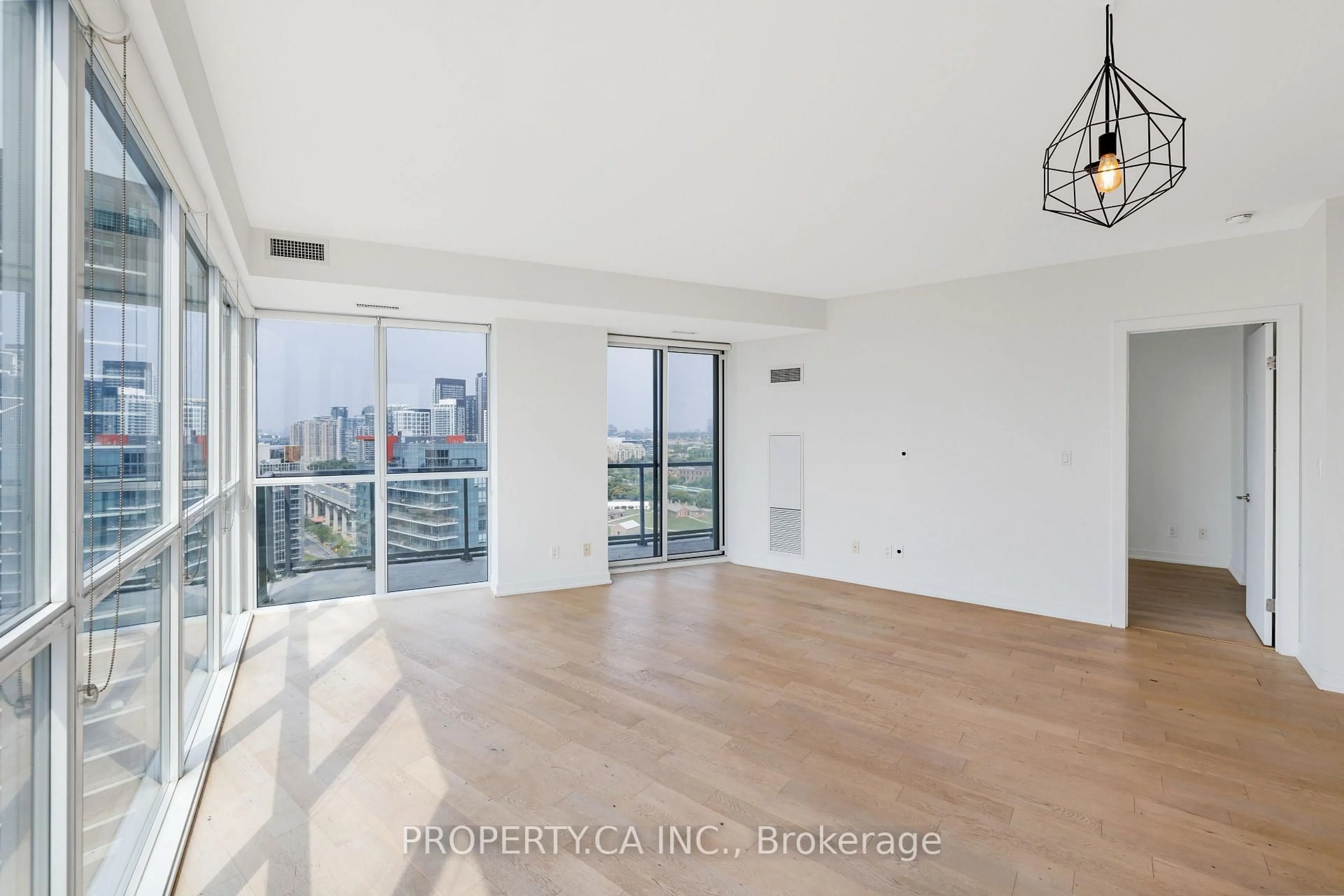 A pic of a room for 20 Bruyeres Mews #2112, Toronto Ontario M5V 0G8