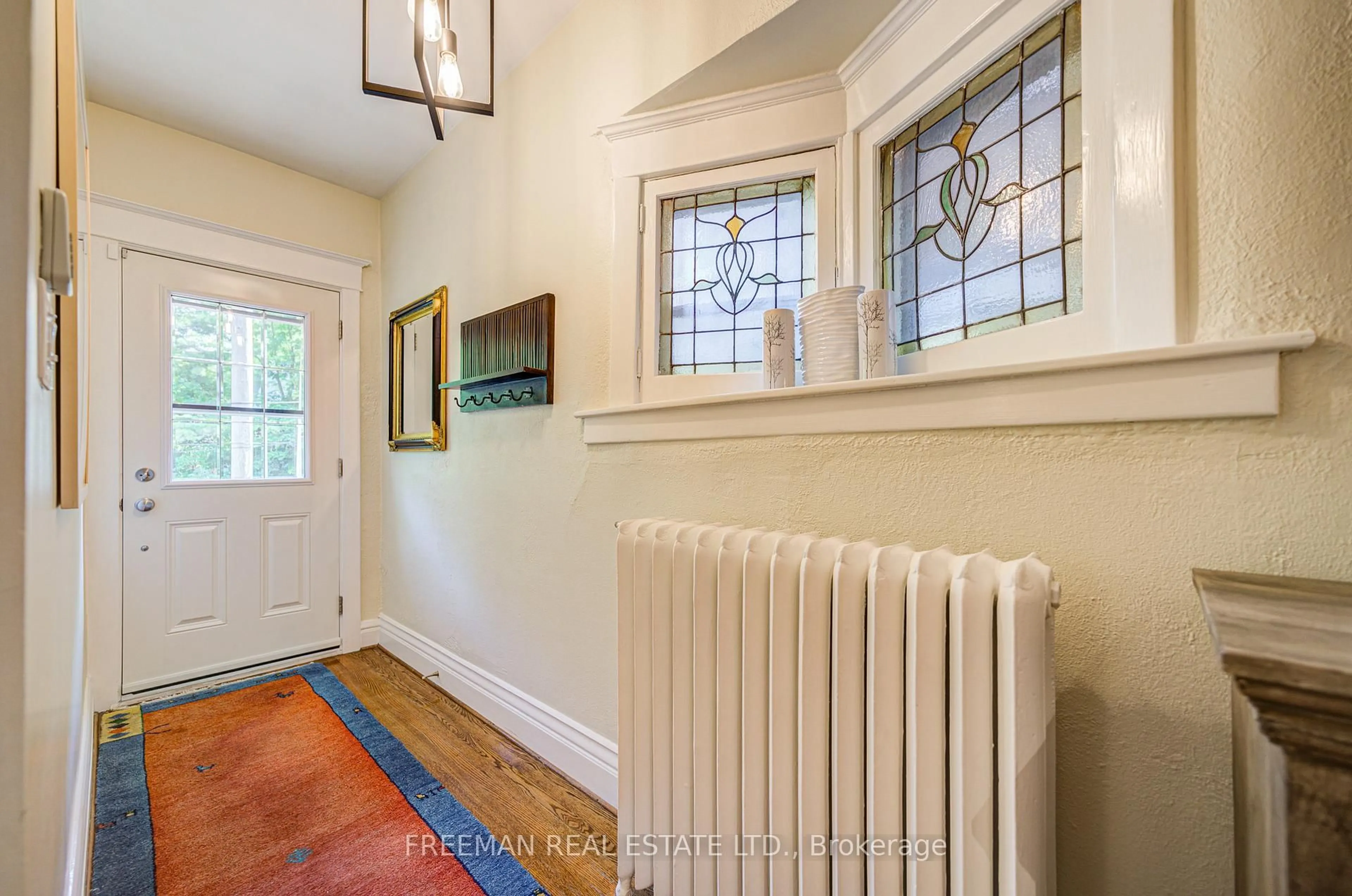 Indoor entryway for 56 Austin Terr, Toronto Ontario M5R 1Y6