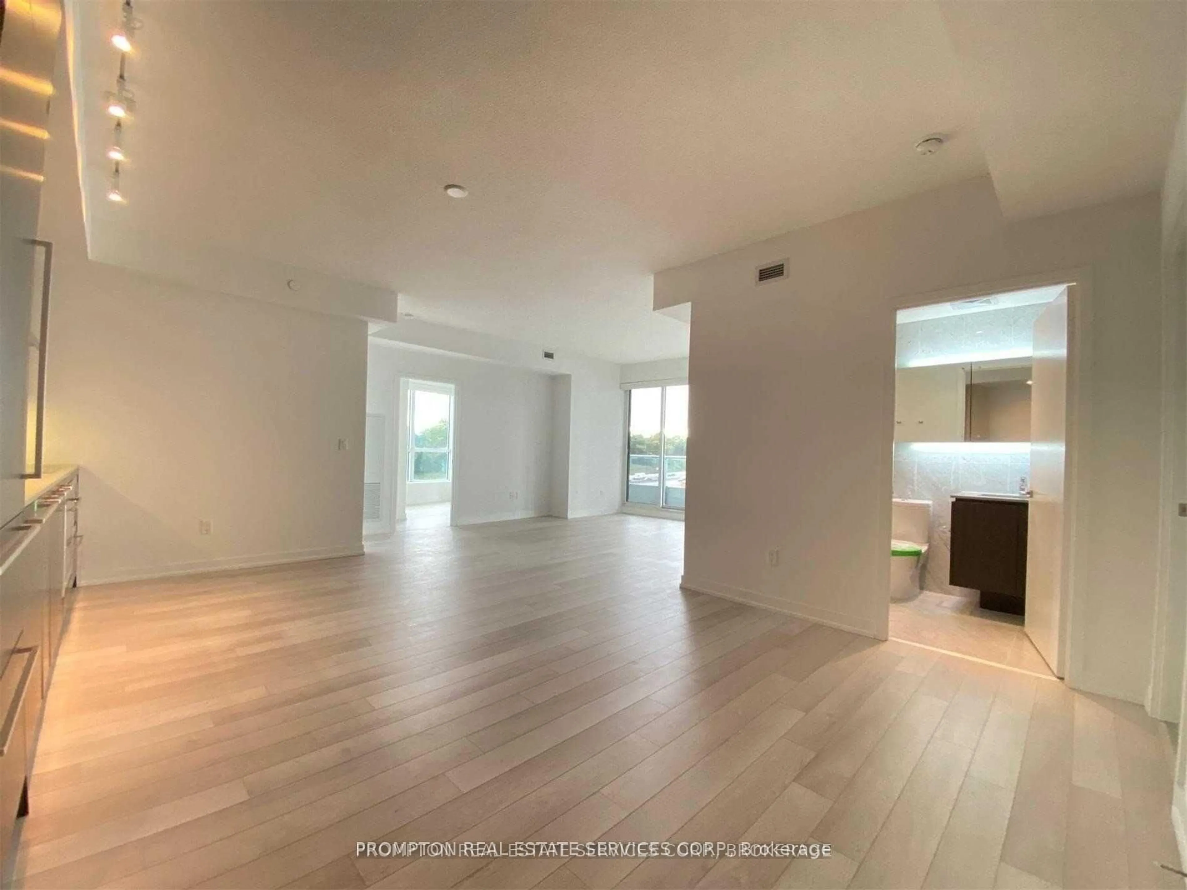 A pic of a room for 115 Mcmahon Dr #511, Toronto Ontario M2K 0E3