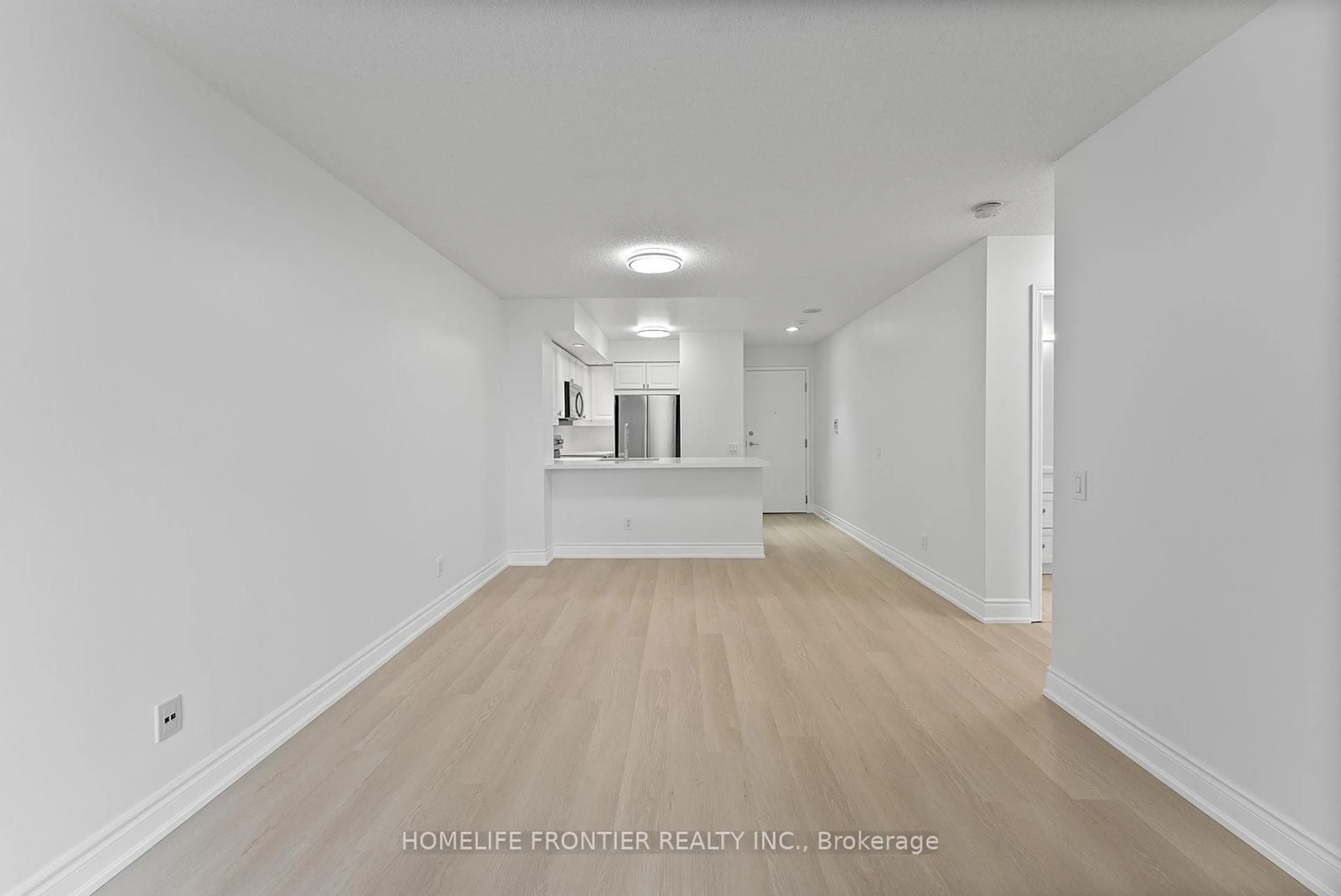 A pic of a room for 5 Northtown Way #311, Toronto Ontario M2N 7A1