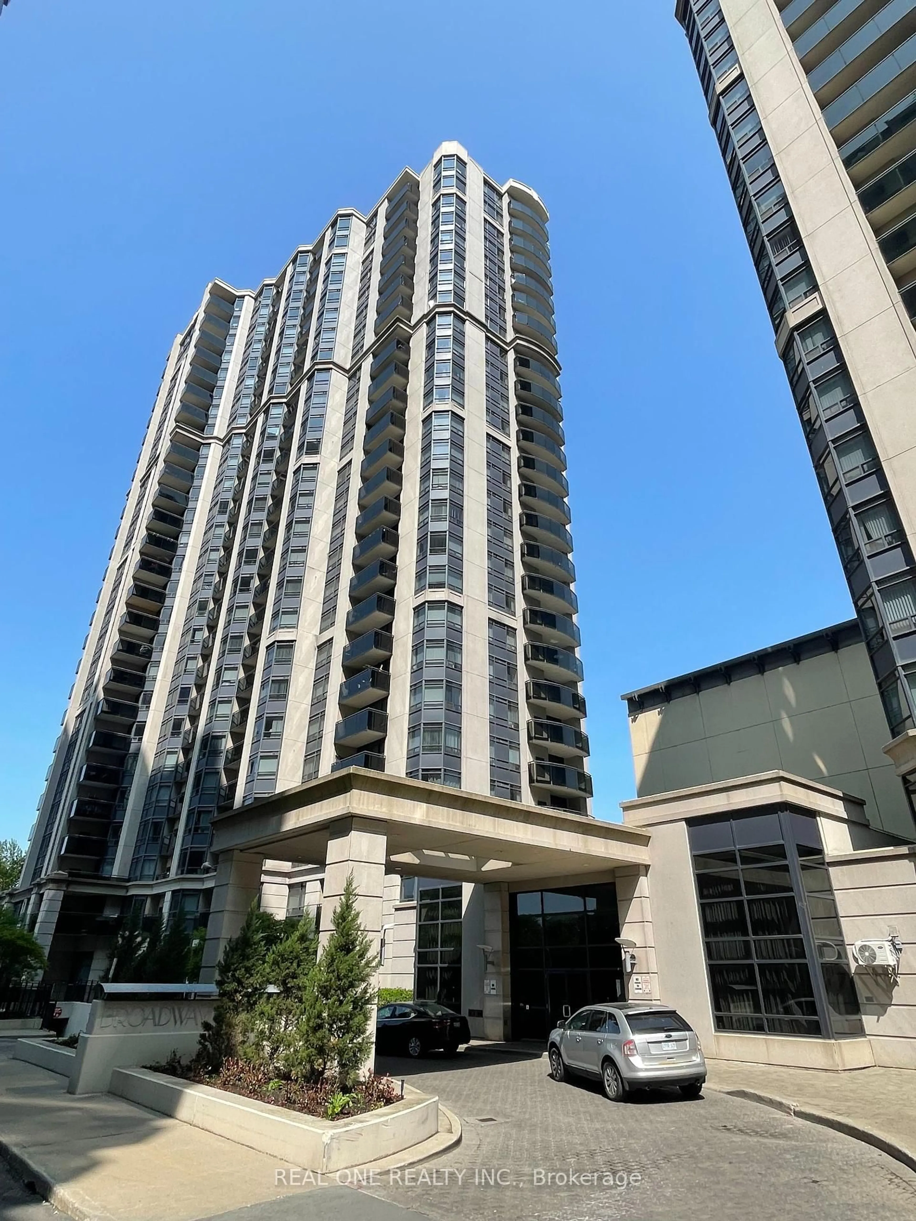 Indoor foyer for 153 Beecroft Rd #501, Toronto Ontario M2N 7C5