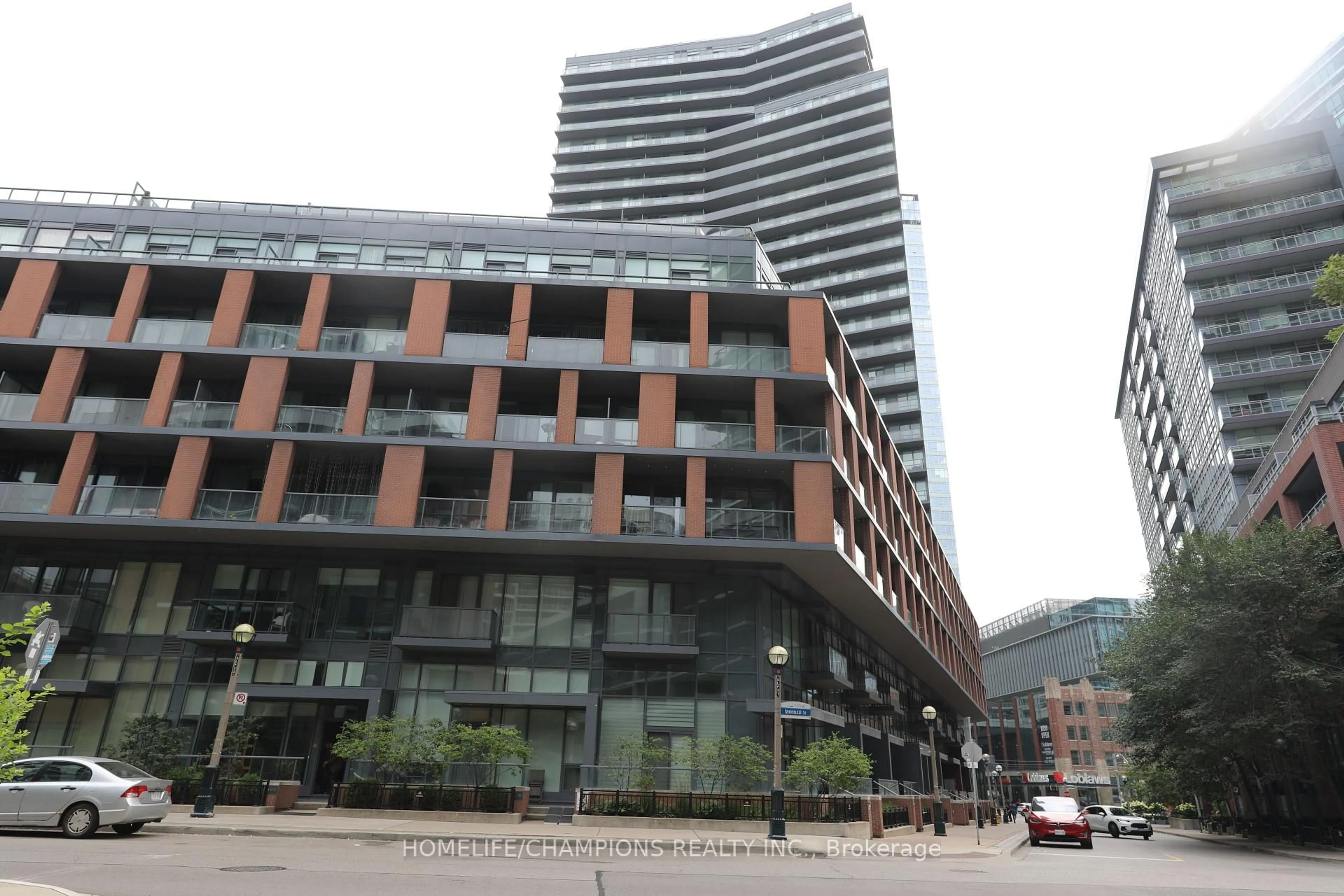 Unknown for 20 Bruyeres Mews #Th10, Toronto Ontario M5V 0G8