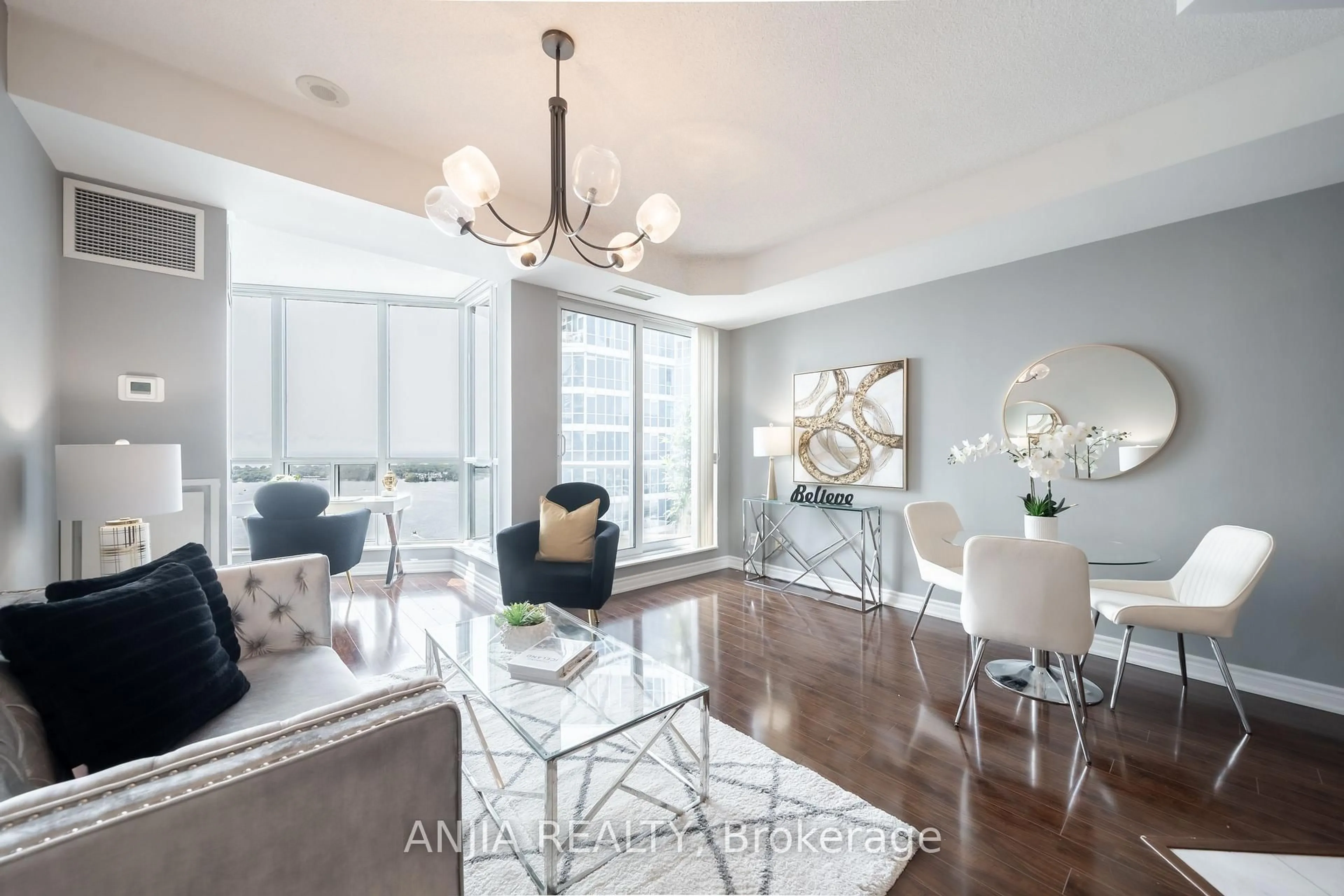 Unknown for 8 York St #3411, Toronto Ontario M5J 2Y2