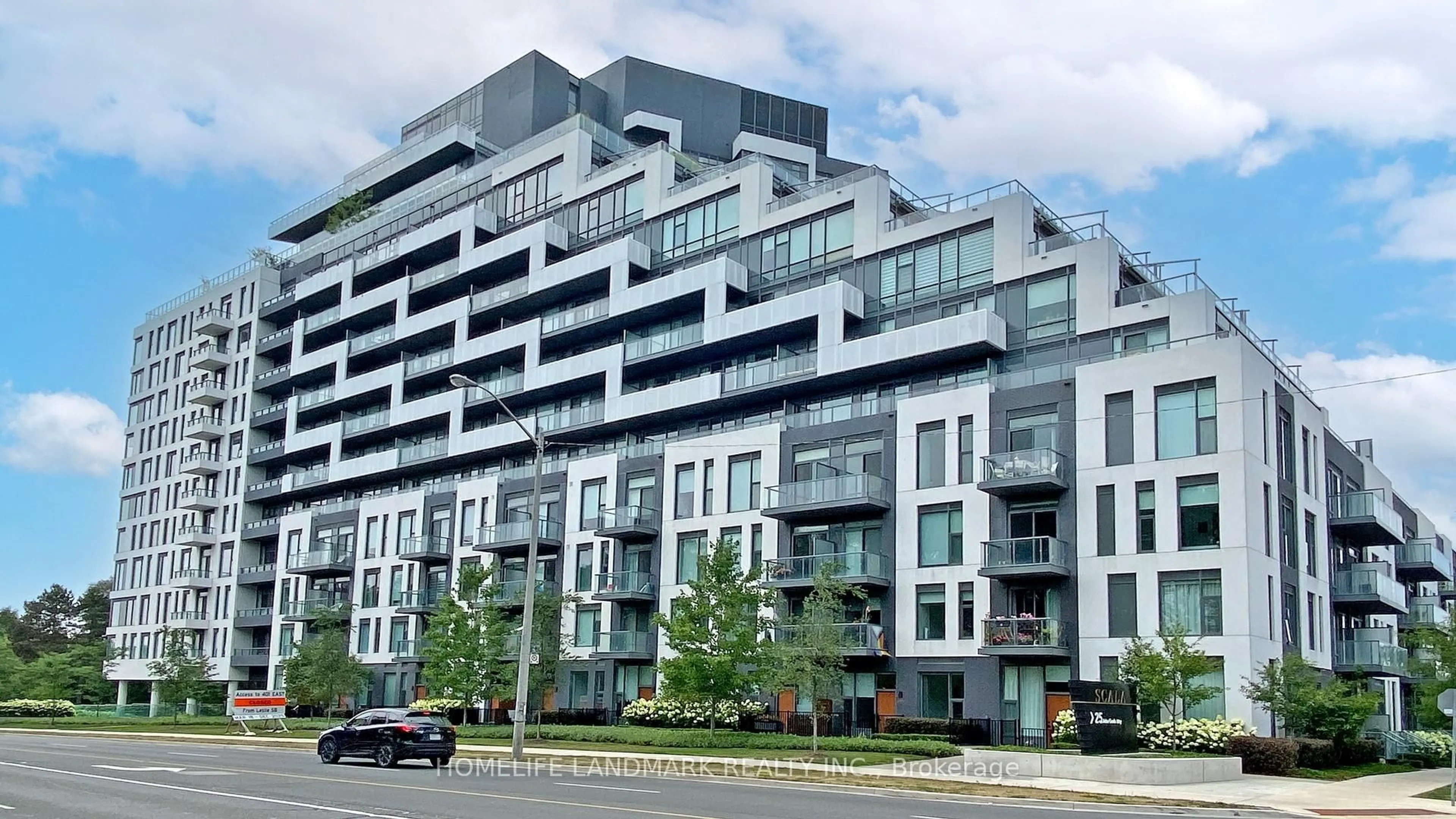Blurry image for 25 Adra Grado Way #763, Toronto Ontario M2J 0H6