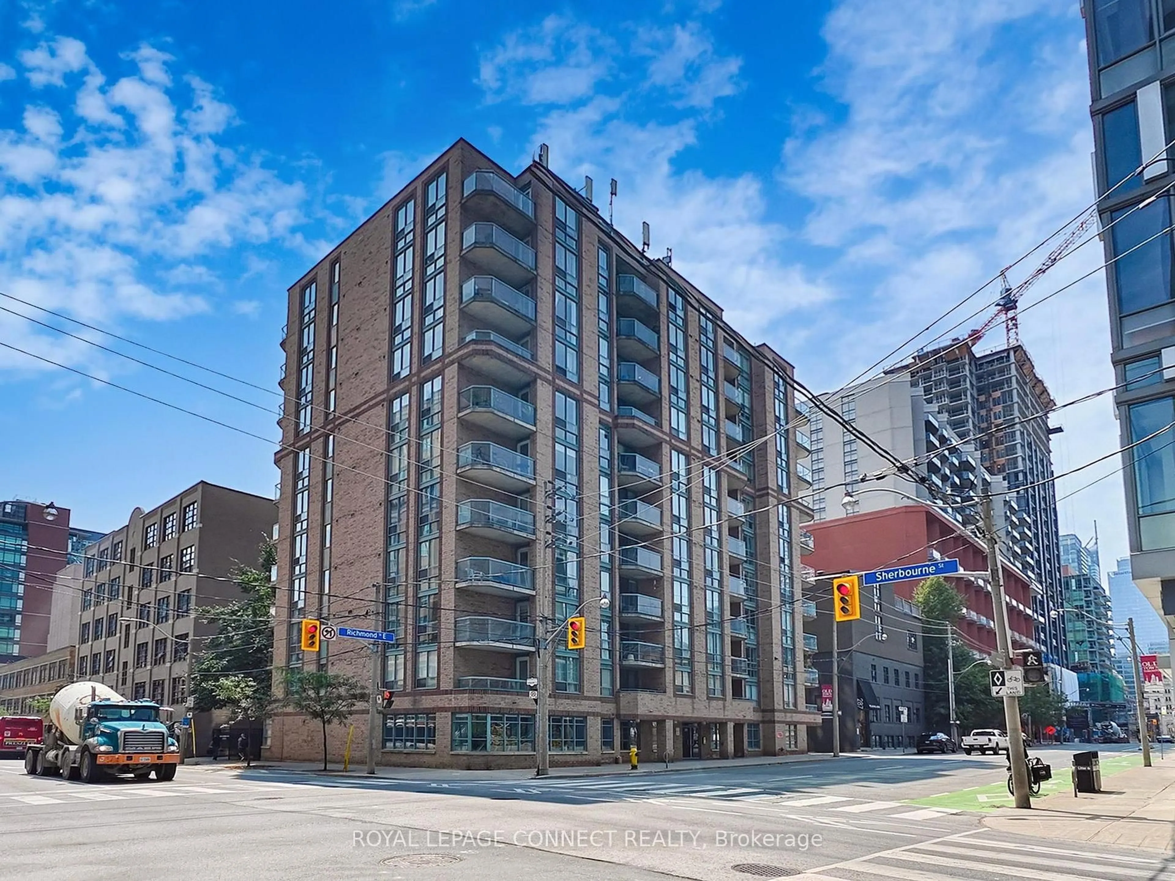 Unknown for 311 Richmond St #809, Toronto Ontario M5A 4S8