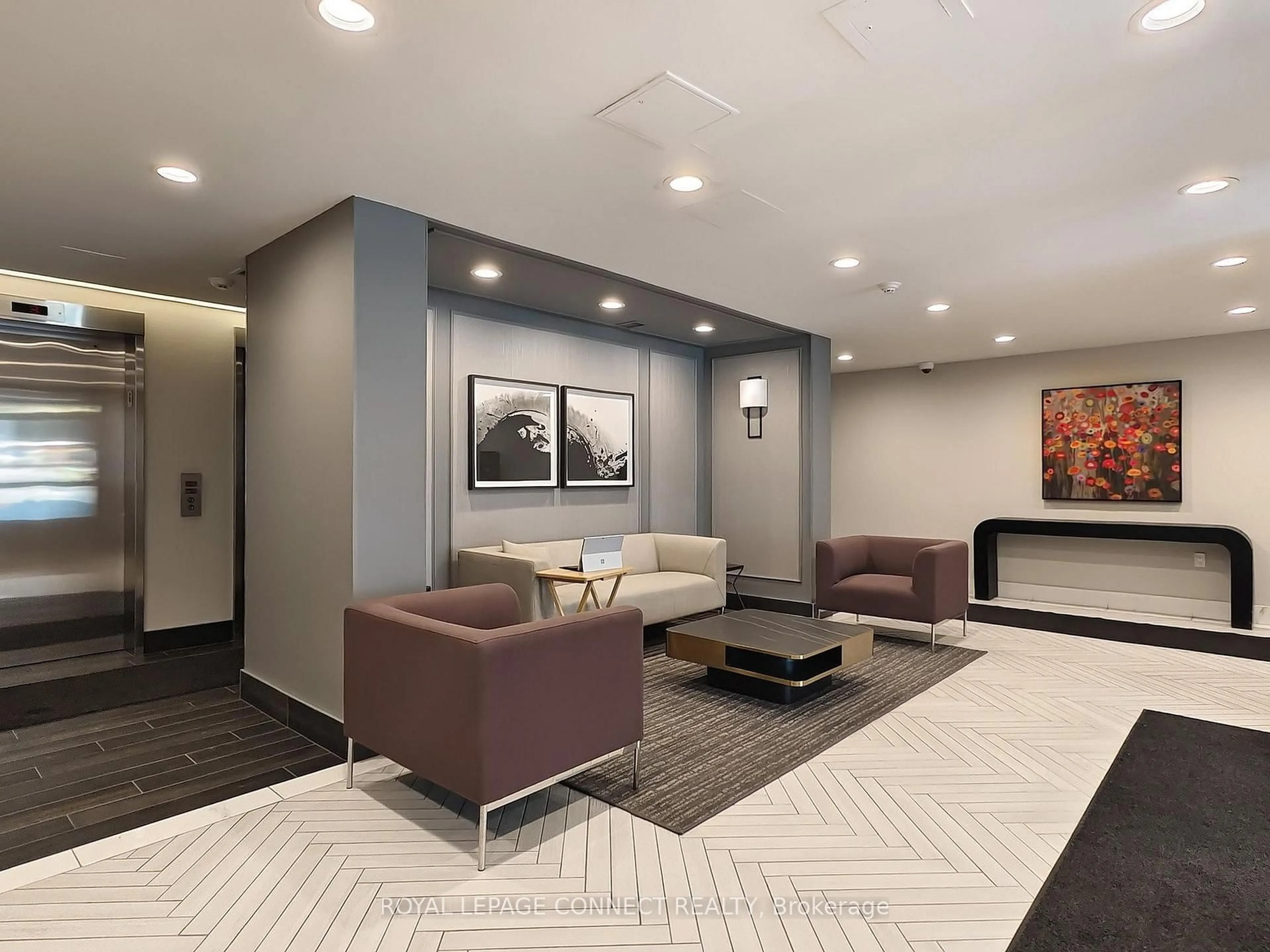 Lobby for 311 Richmond St #809, Toronto Ontario M5A 4S8