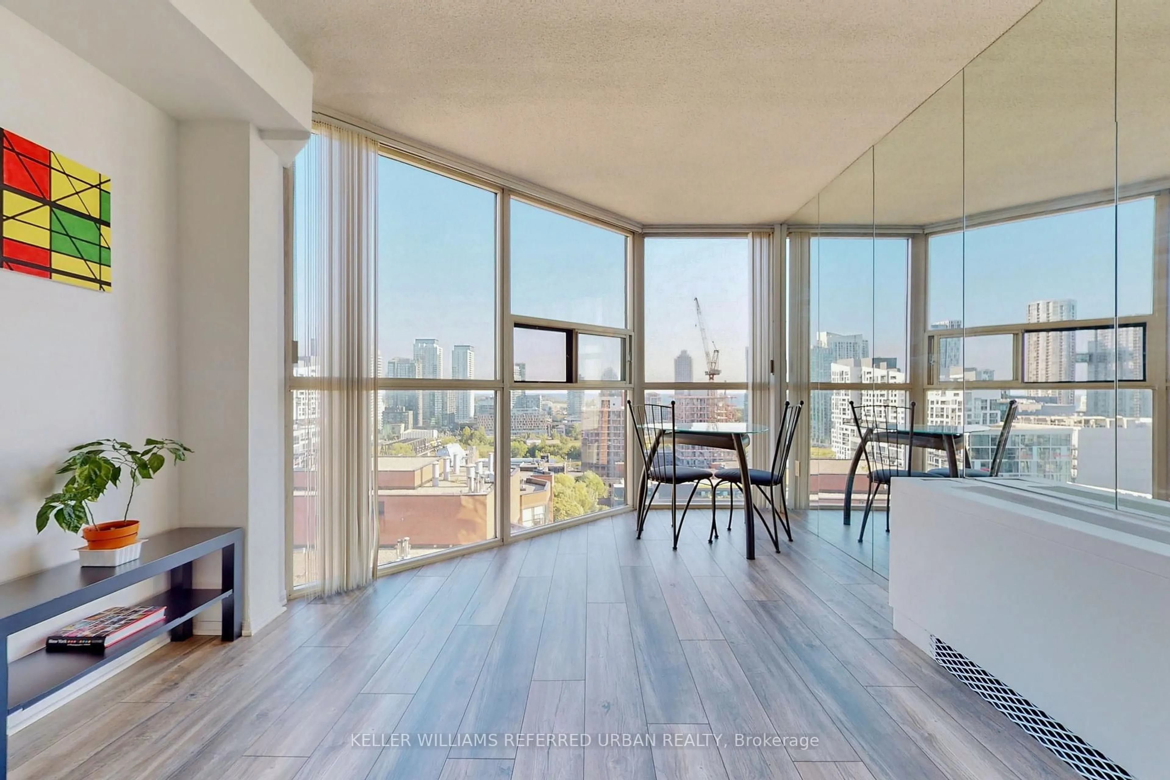 A pic of a room for 705 King St #1909, Toronto Ontario M5V 2W8