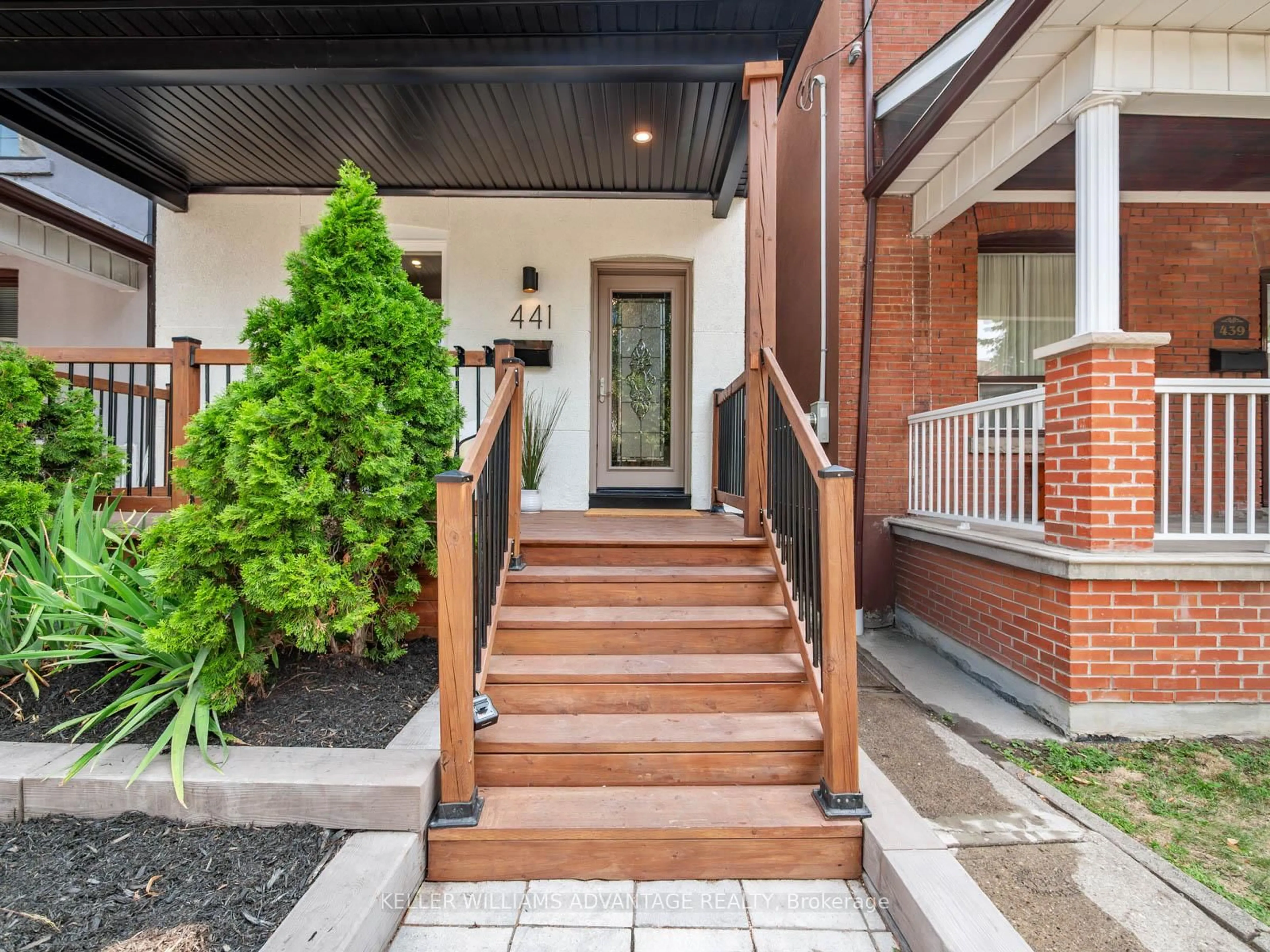 Unknown for 441 Brock Ave, Toronto Ontario M6H 3N7