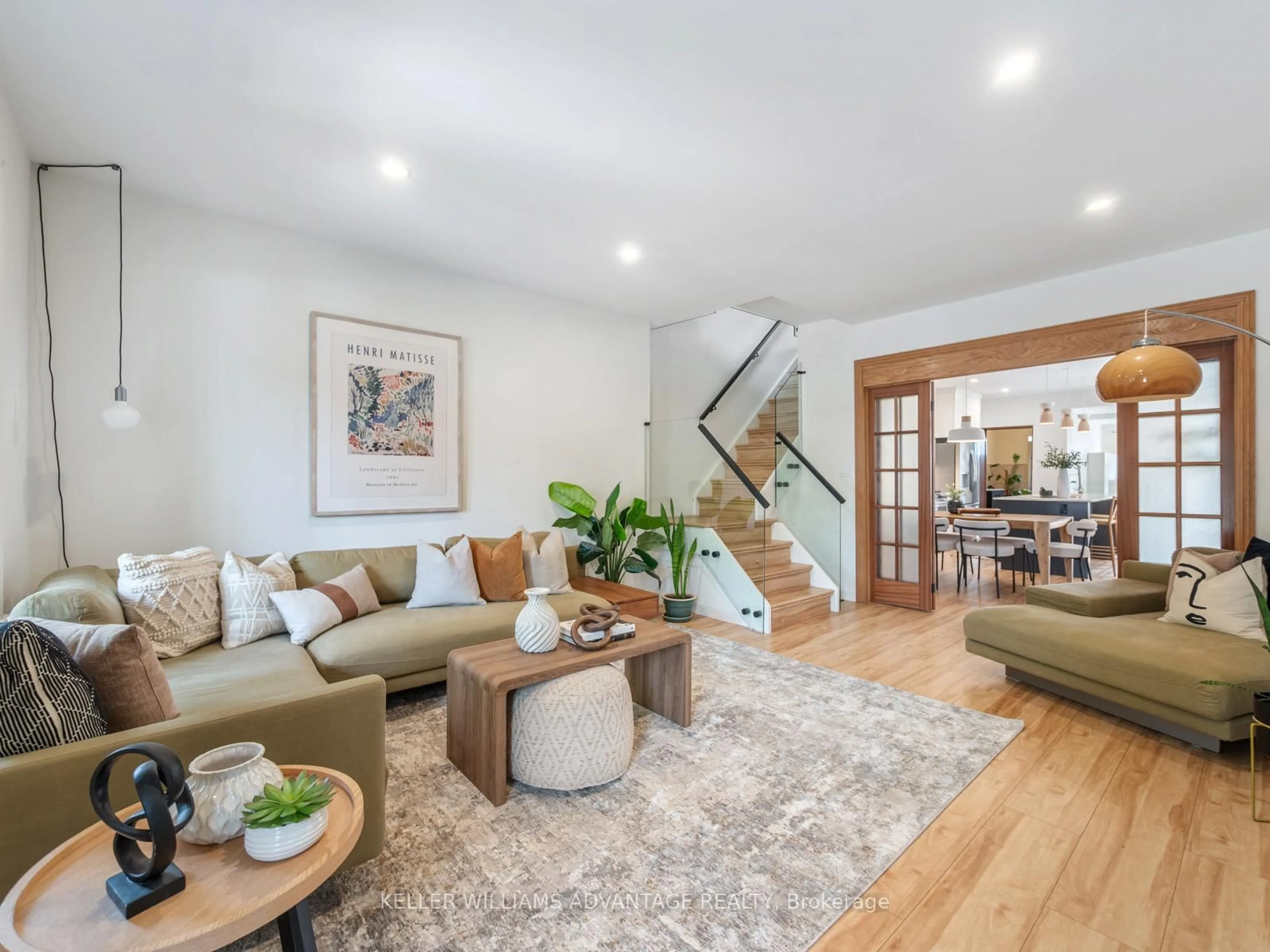 Living room with furniture, unknown for 441 Brock Ave, Toronto Ontario M6H 3N7