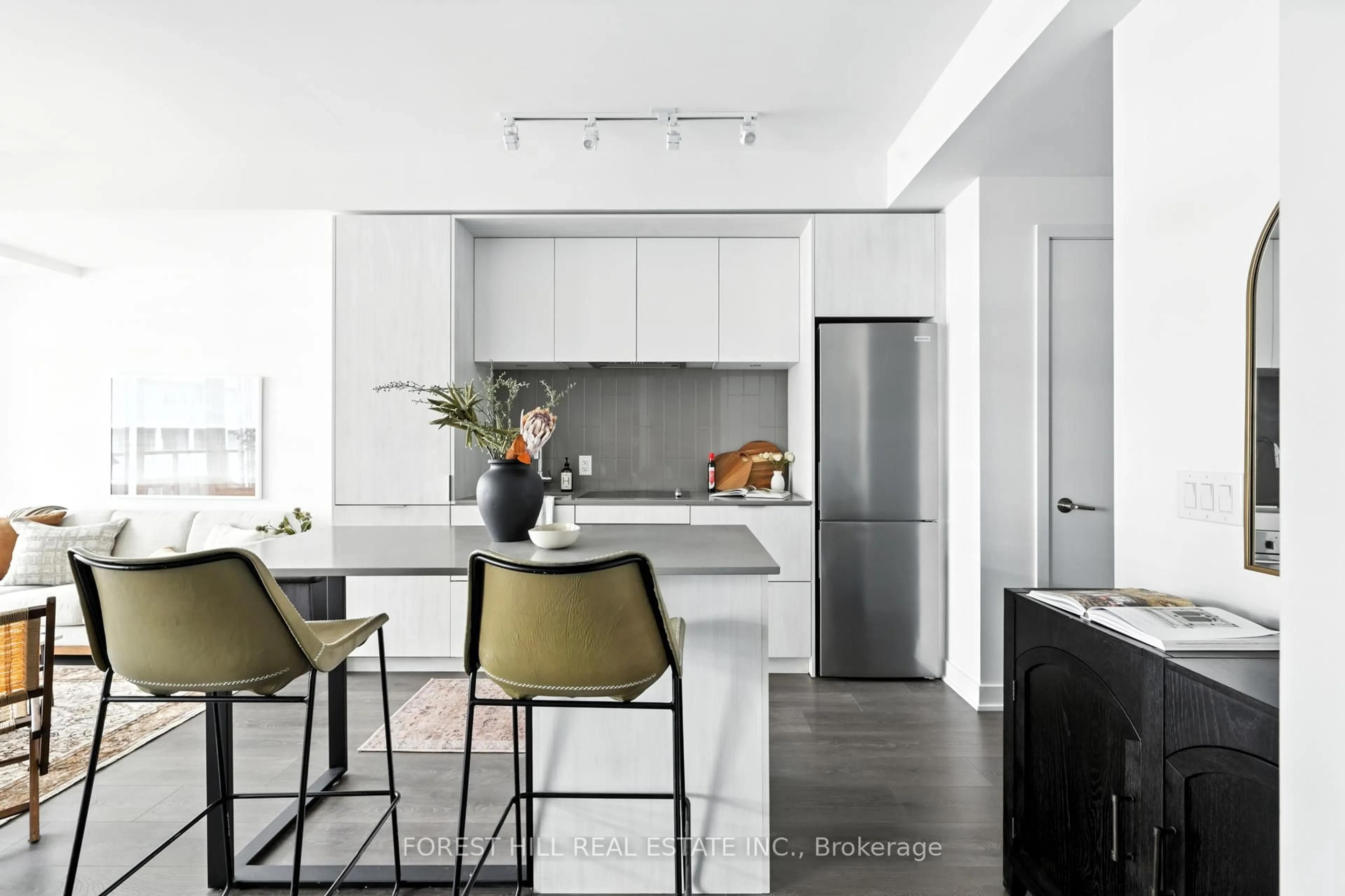 Contemporary kitchen, unknown for 35 Tubman Ave #718, Toronto Ontario M5A 0T1