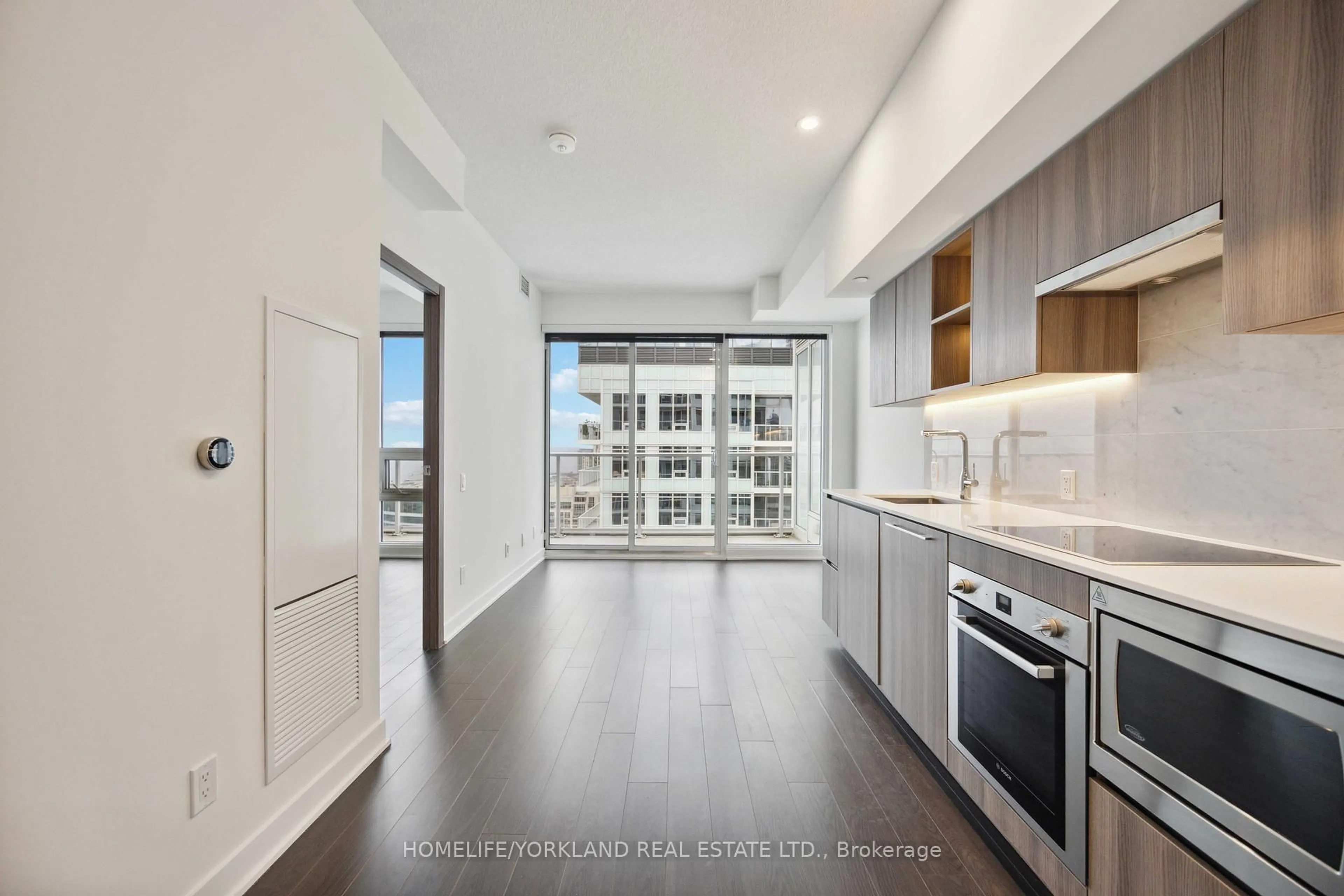 Open concept kitchen, unknown for 17 Bathurst St #4205, Toronto Ontario M5V 0N1