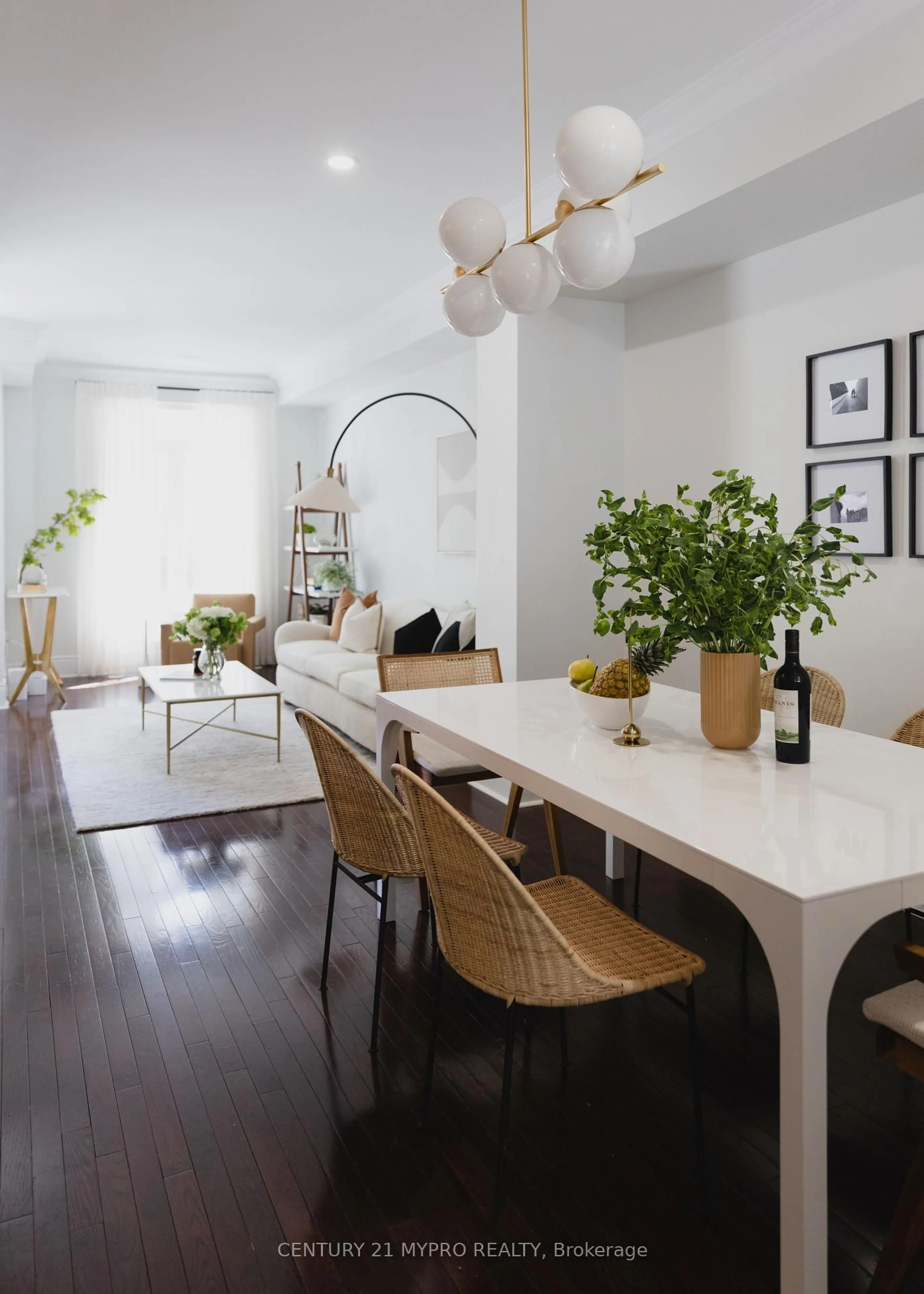 Dining room, unknown for 10 Clairtrell Rd, Toronto Ontario M2N 5J6