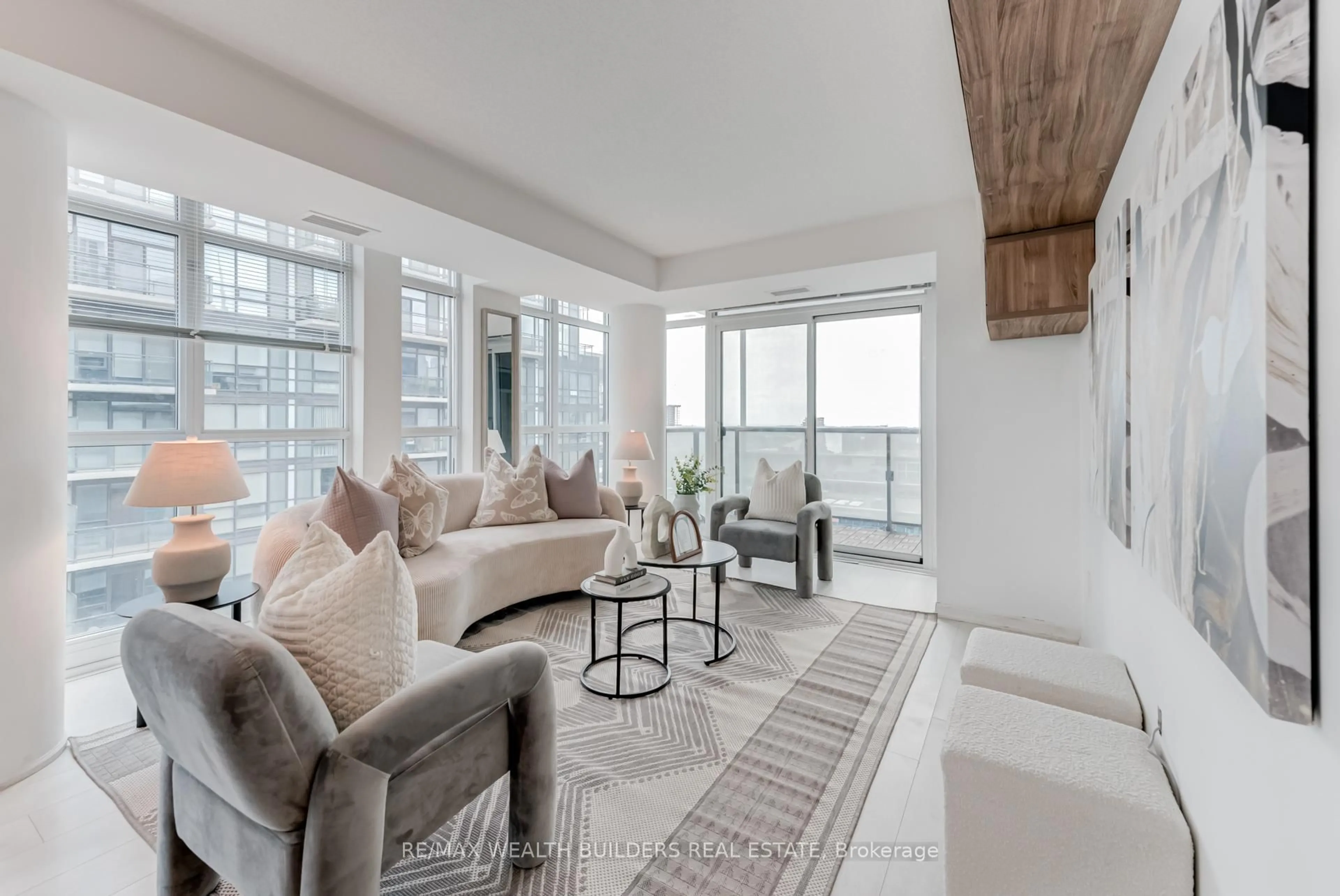 Living room with furniture, unknown for 400 Adelaide St #2322, Toronto Ontario M5A 4S3