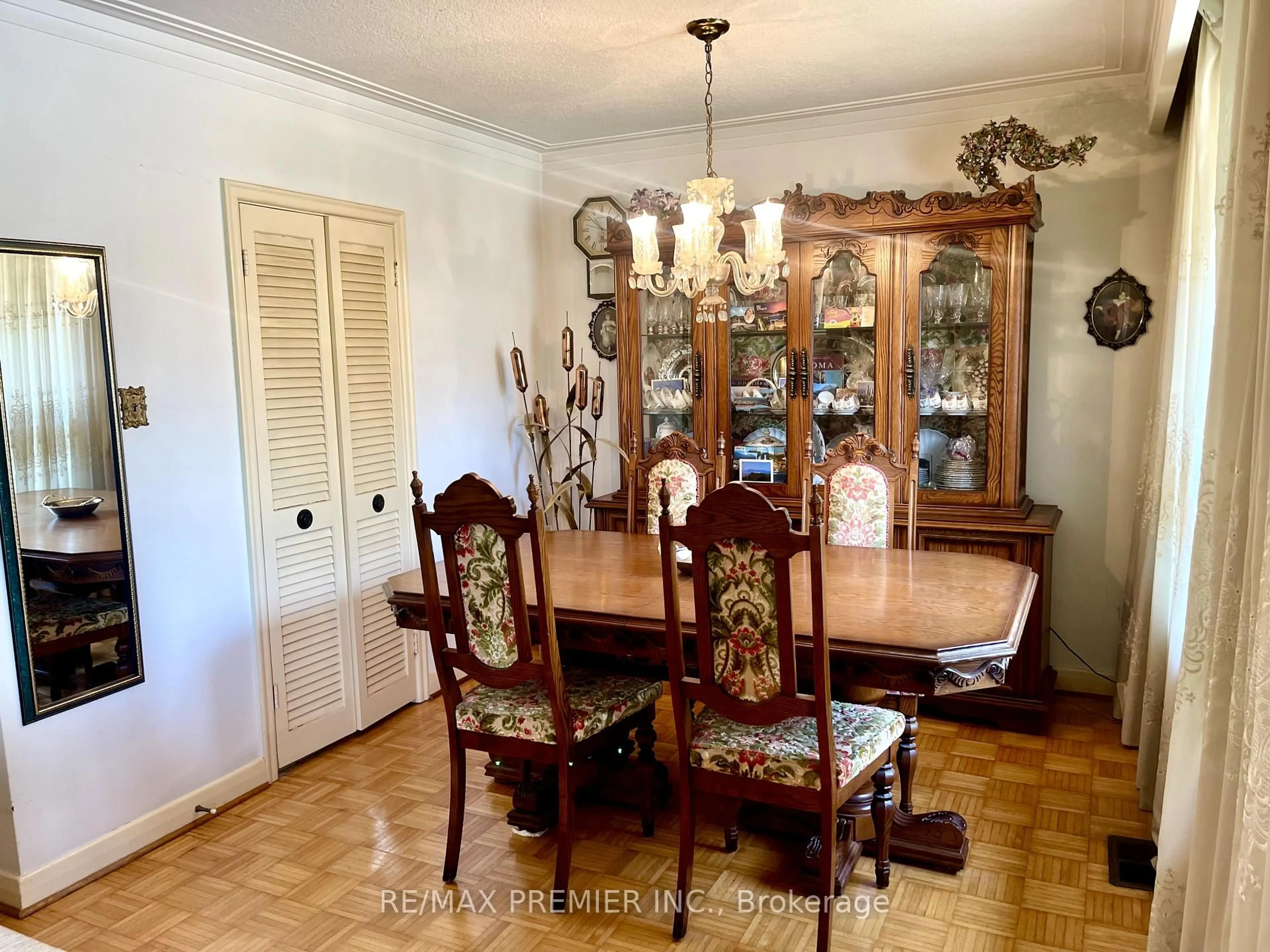 Dining room, unknown for 1041 Willowdale Ave, Toronto Ontario M2M 3E3