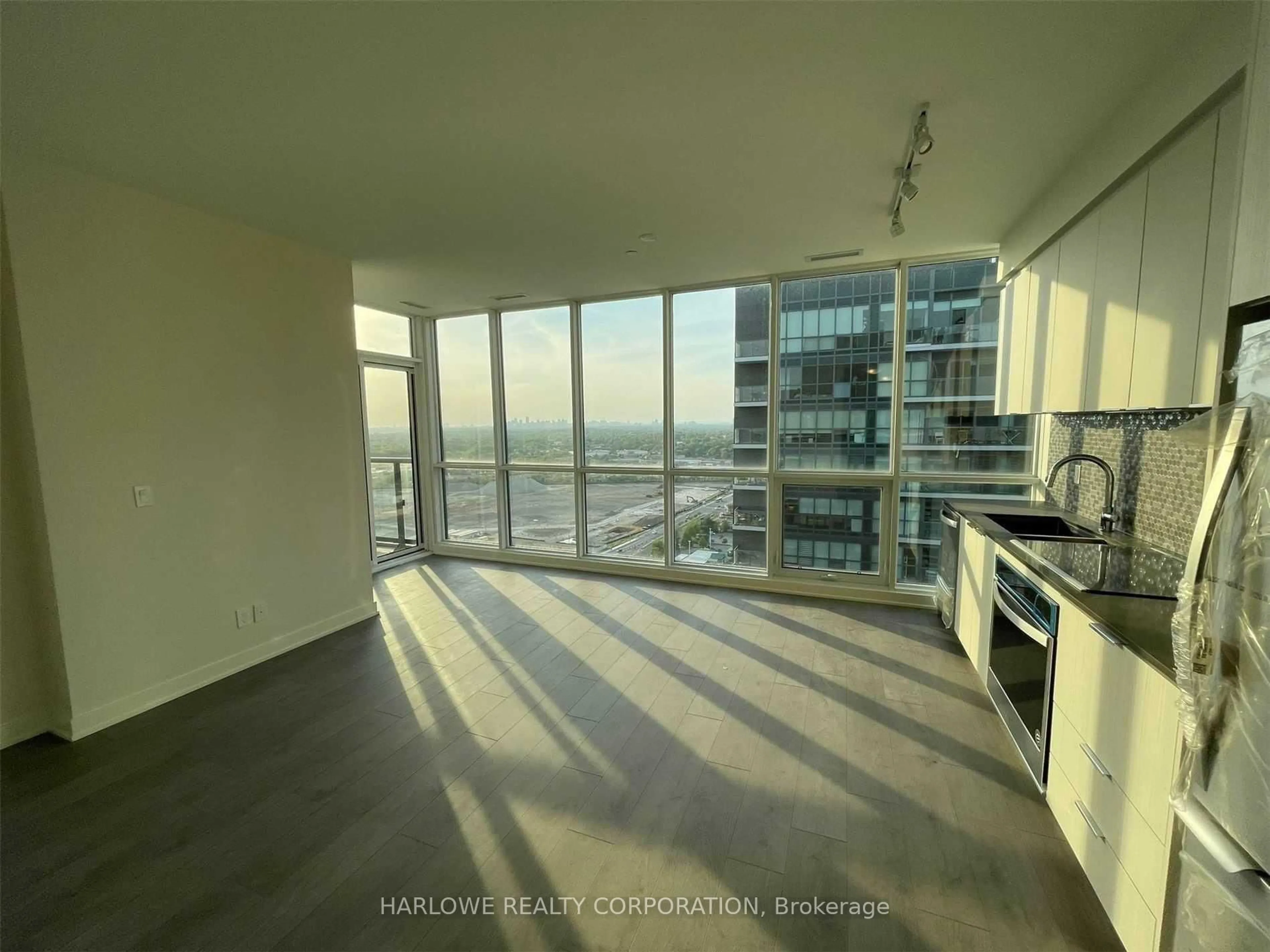 A pic of a room for 2 Sonic Way #PH02, Toronto Ontario M3C 0P2