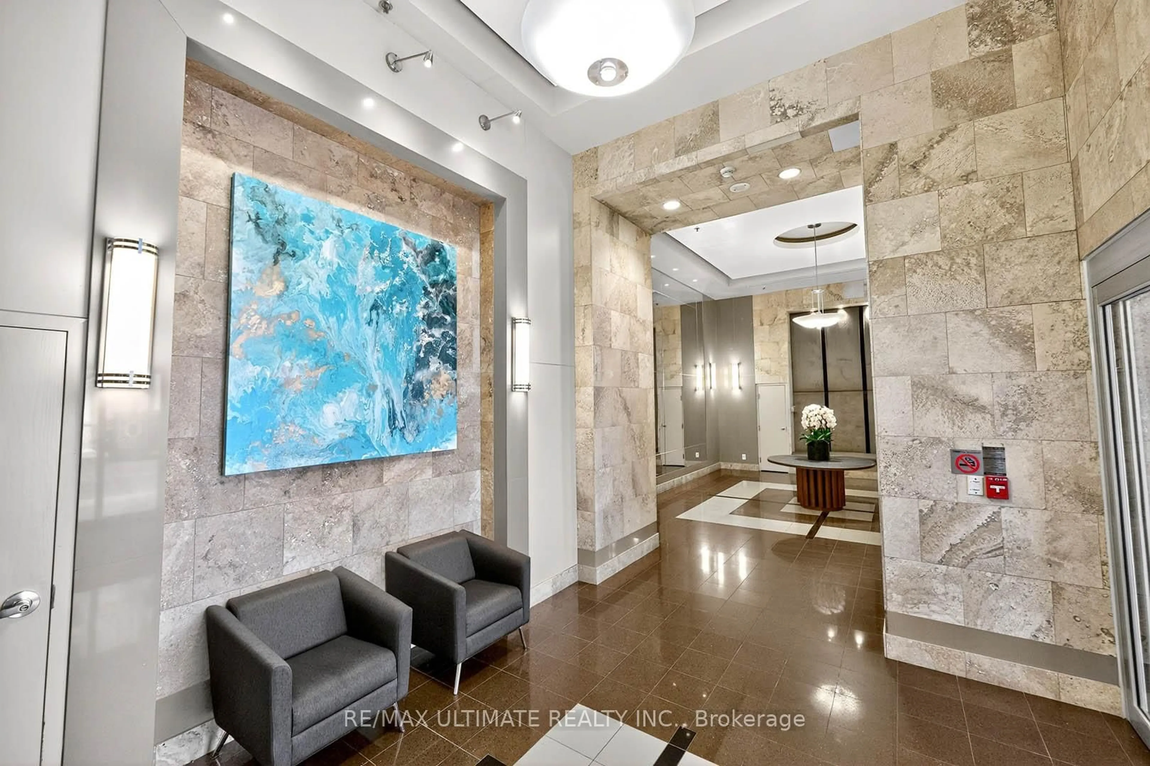 Lobby for 8 Park Rd #2113, Toronto Ontario M4W 3S5
