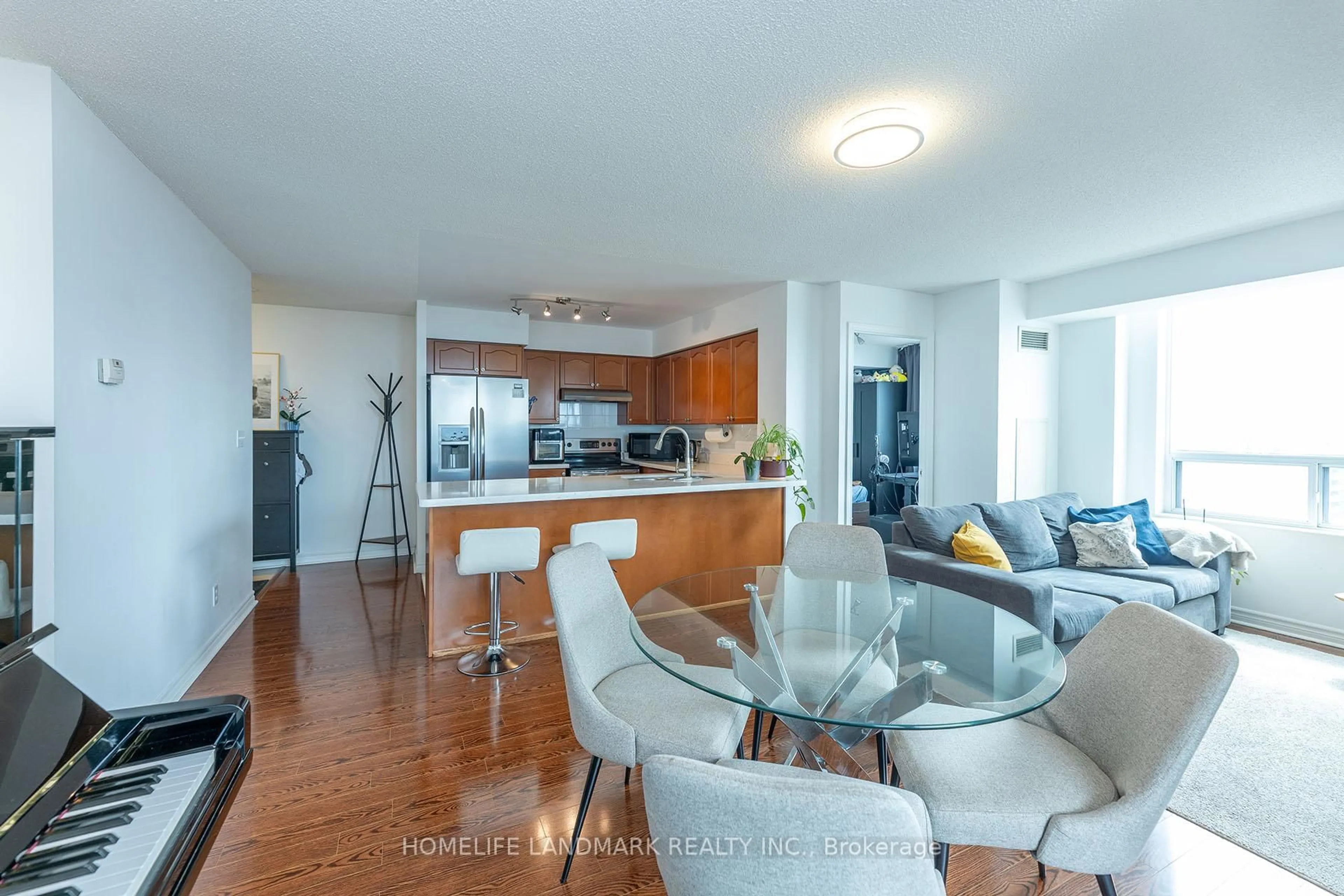 Open concept kitchen, unknown for 18 Spring Garden Ave #3510, Toronto Ontario M2N 7M2