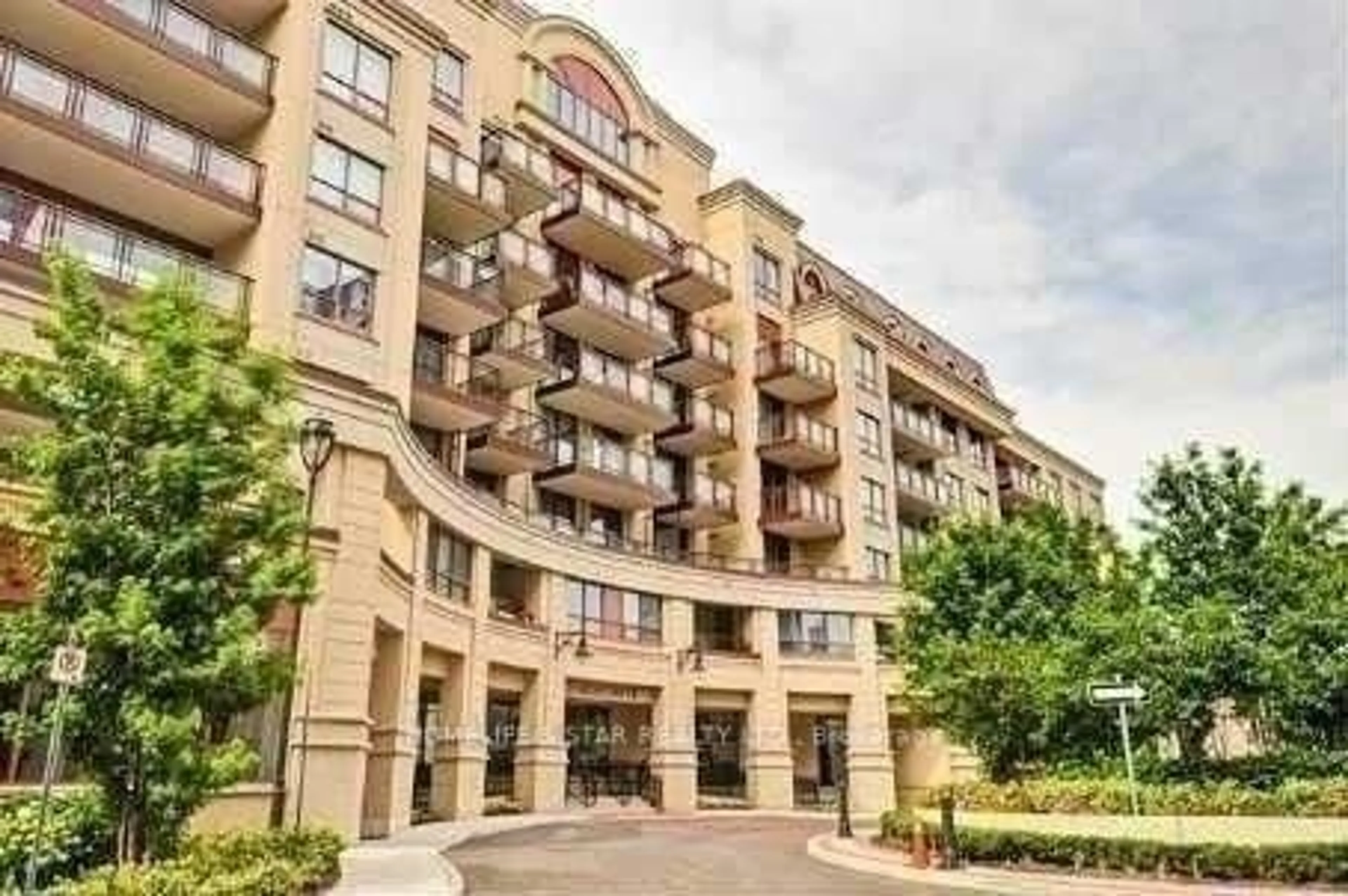 A pic from outside/outdoor area/front of a property/back of a property/a pic from drone, building for 27 REAN Dr #319, Toronto Ontario M2K 0A6