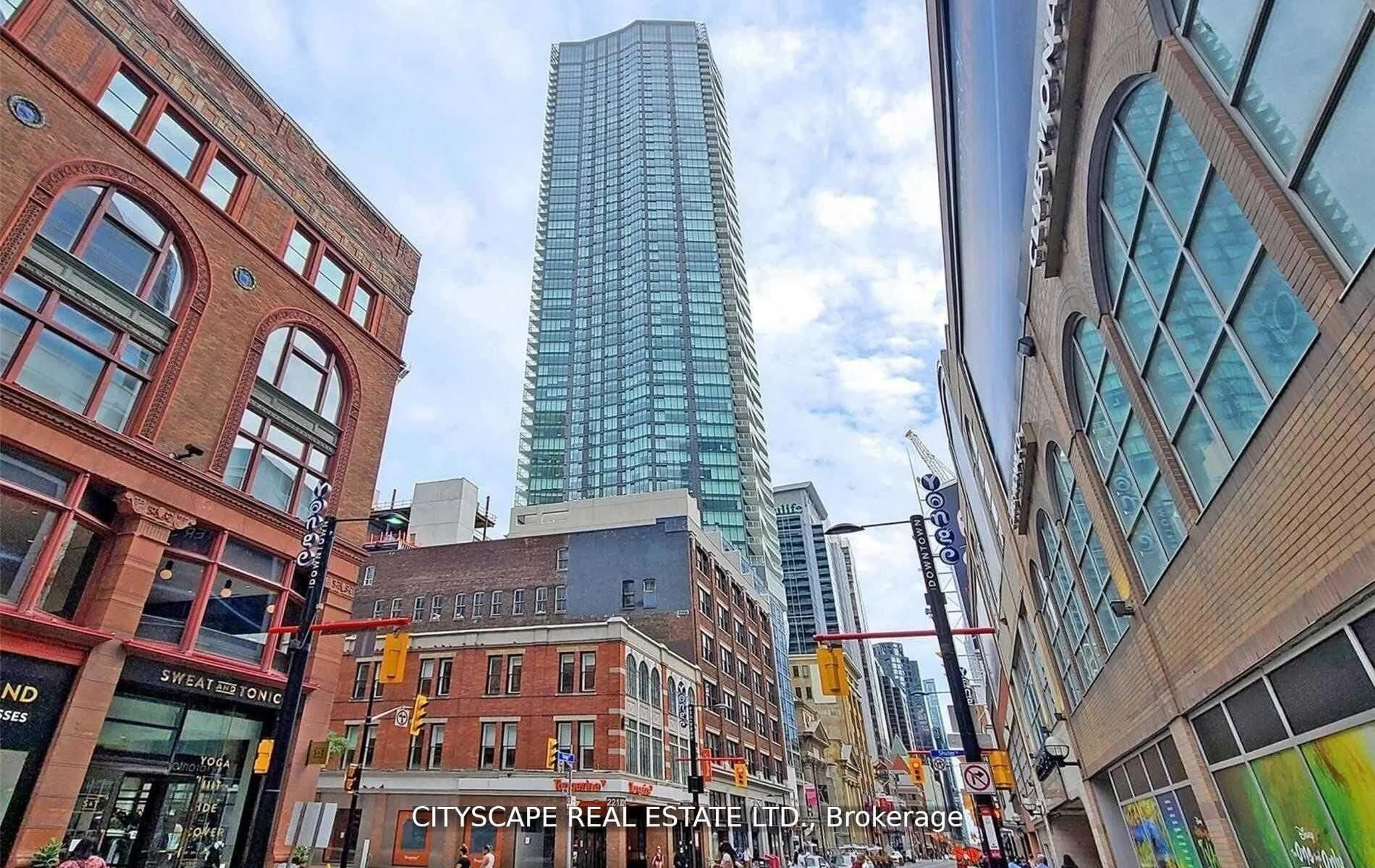 Patio, unknown for 197 Yonge St #1512, Toronto Ontario M5B 1M4