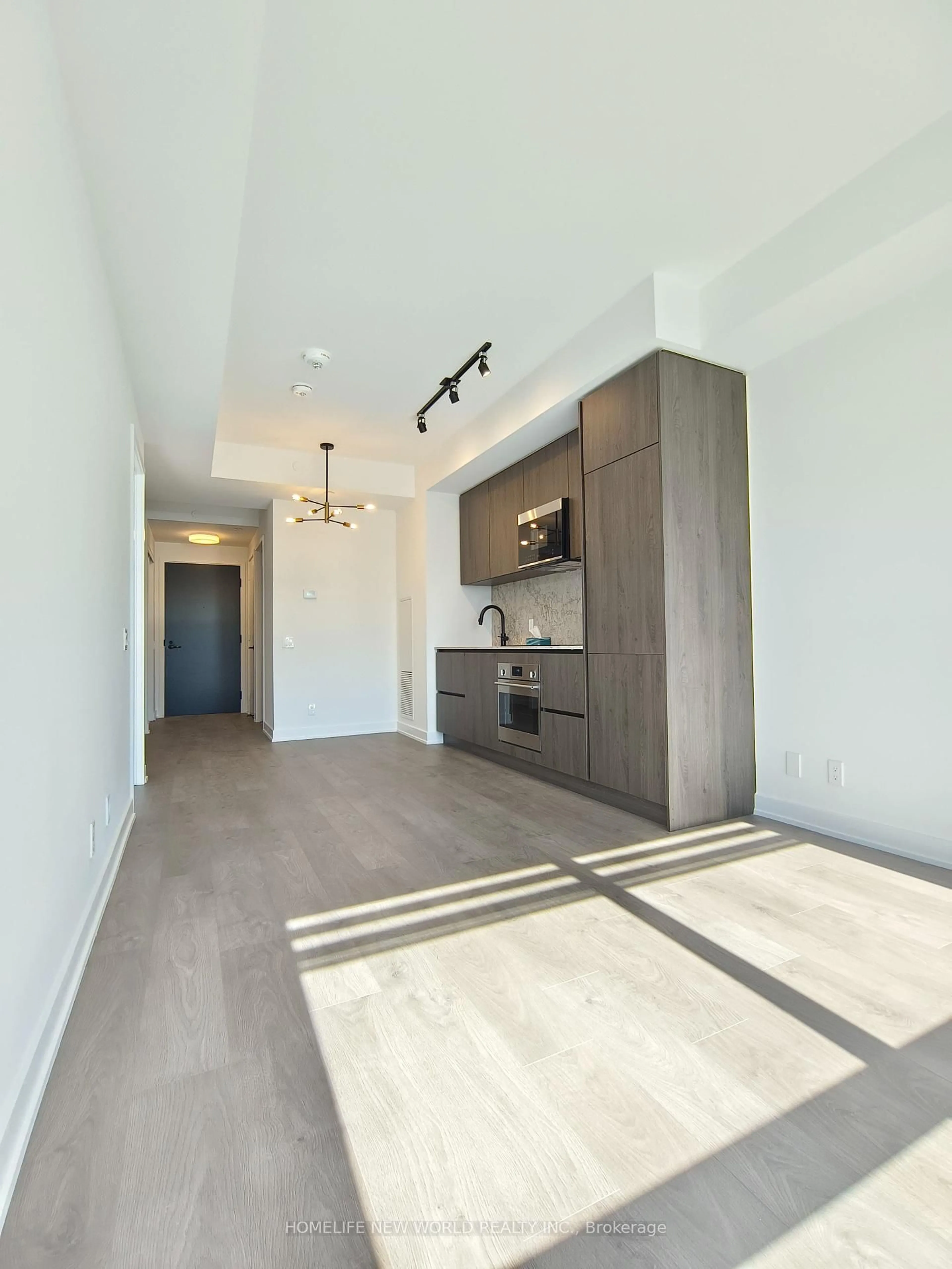 Open concept kitchen, unknown for 108 Peter St #4208, Toronto Ontario M5V 0W2