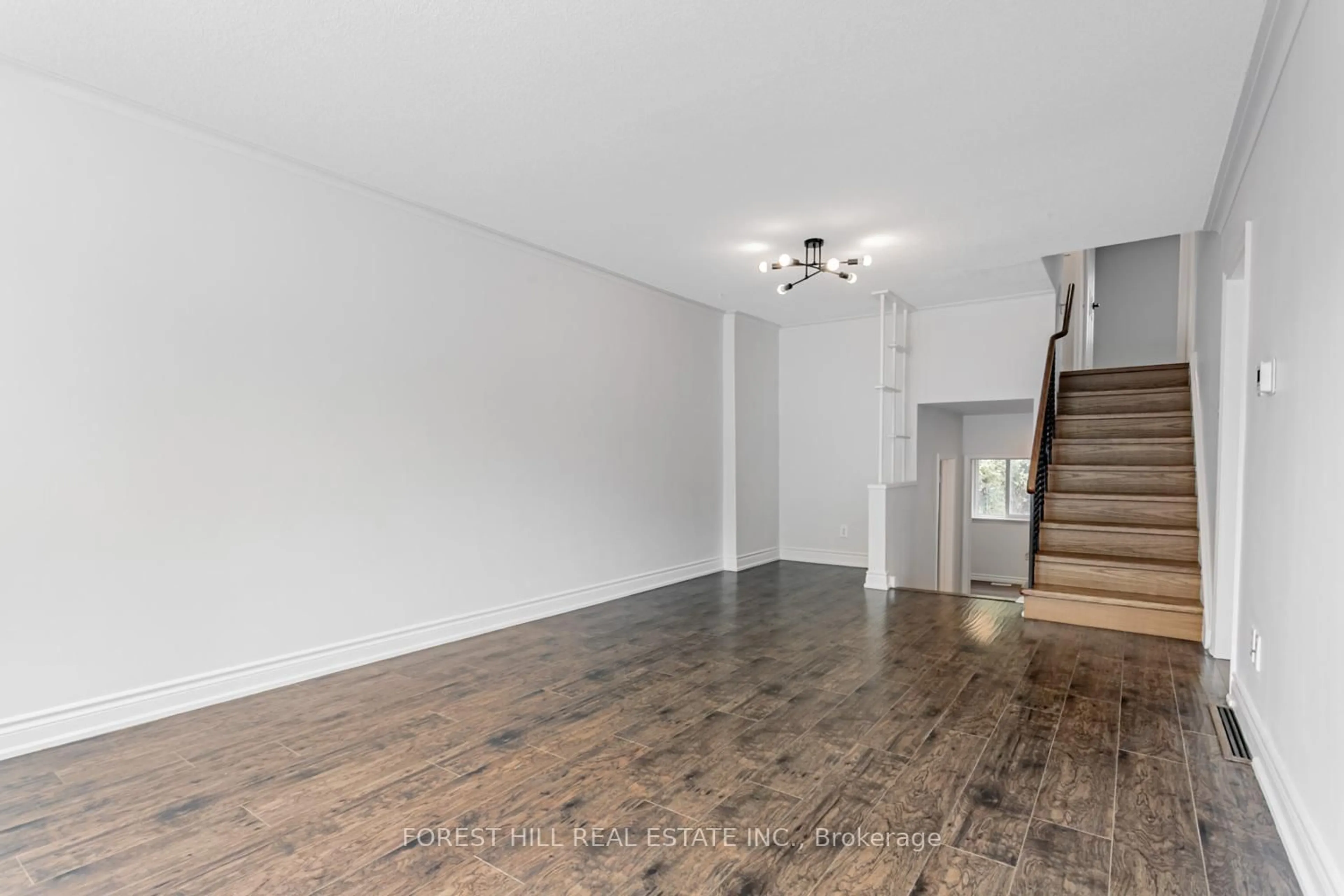 A pic of a room for 190 Lynedock Cres, Toronto Ontario M3A 2B4