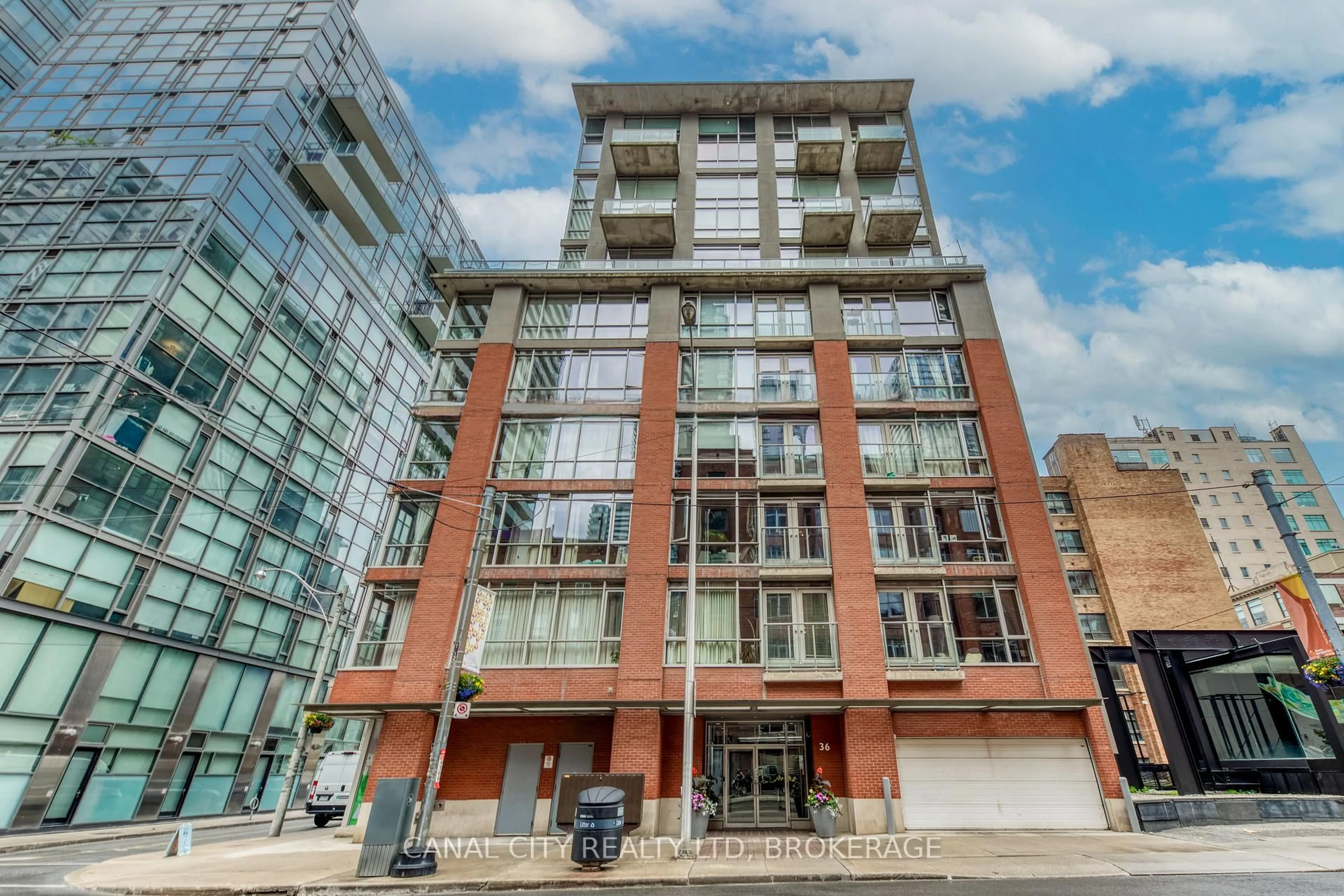 Unknown for 36 CHARLOTTE St #201, Toronto Ontario M5V 3P7