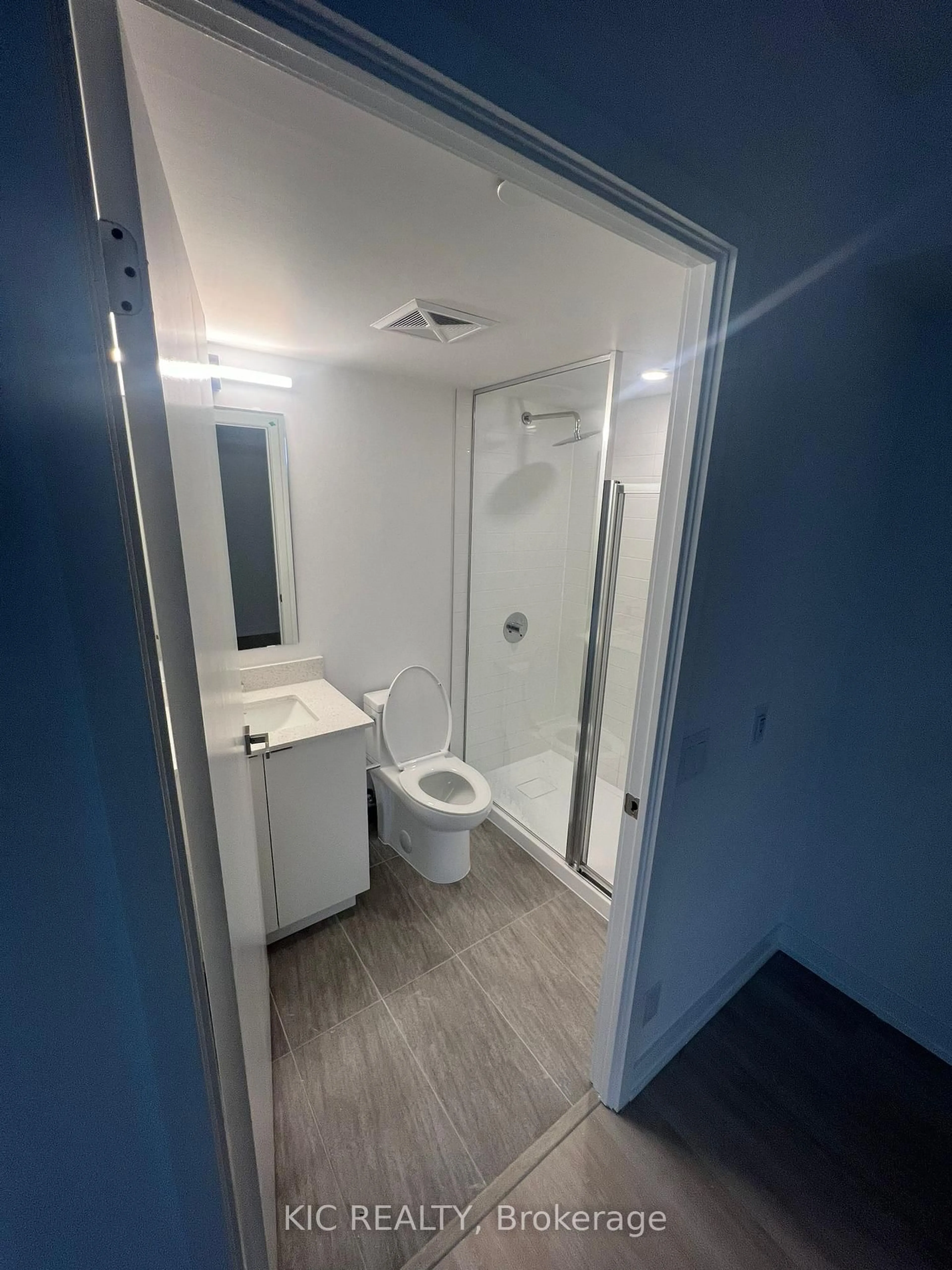 A pic of a room for 30 Tretti Way #606, Toronto Ontario M3H 0E3