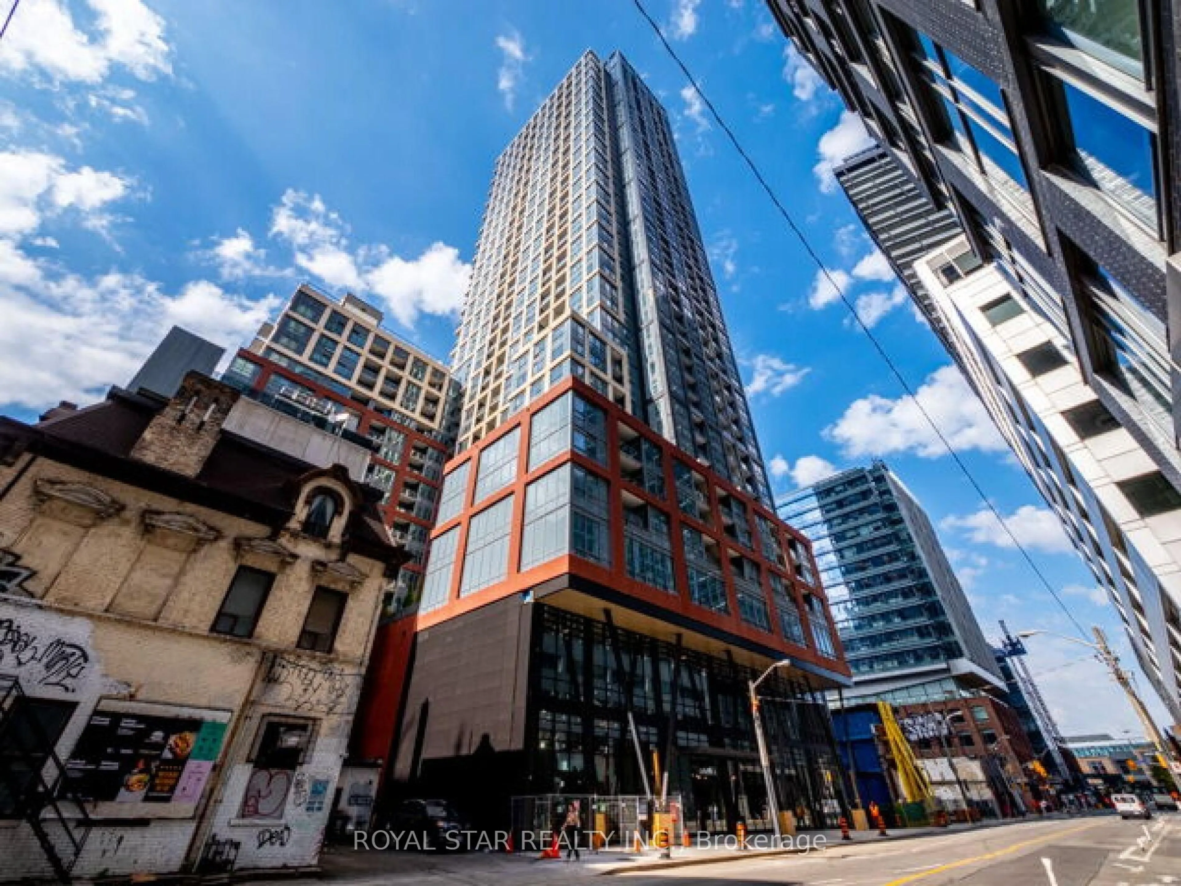 Unknown for 108 Peter St #1007, Toronto Ontario M5V 0W2