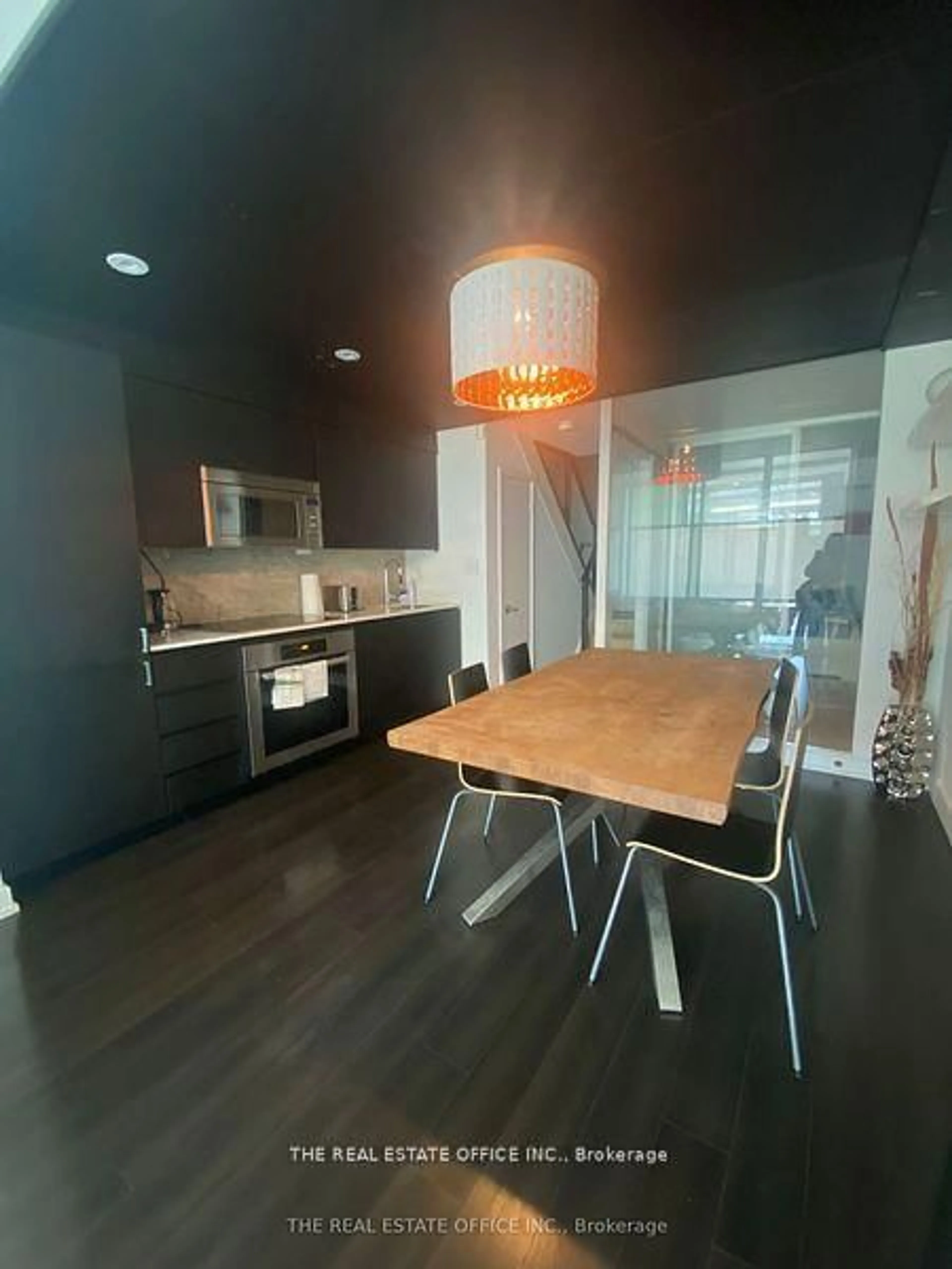 Unknown for 112 Fort York Blvd #G09, Toronto Ontario M5V 4A7