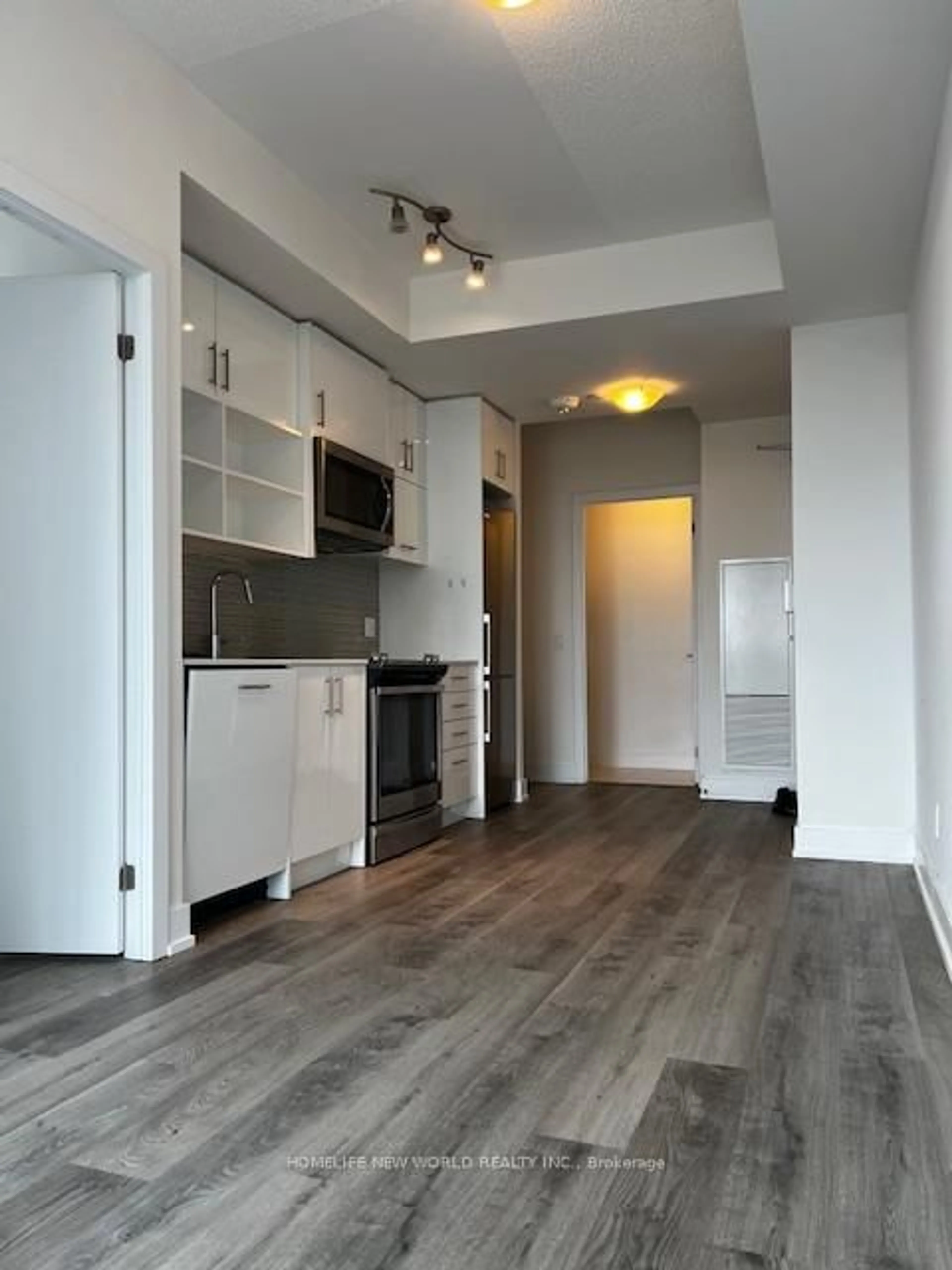 A pic of a room for 128 Fairview Mall Dr #1006, Toronto Ontario M2J 2Z1