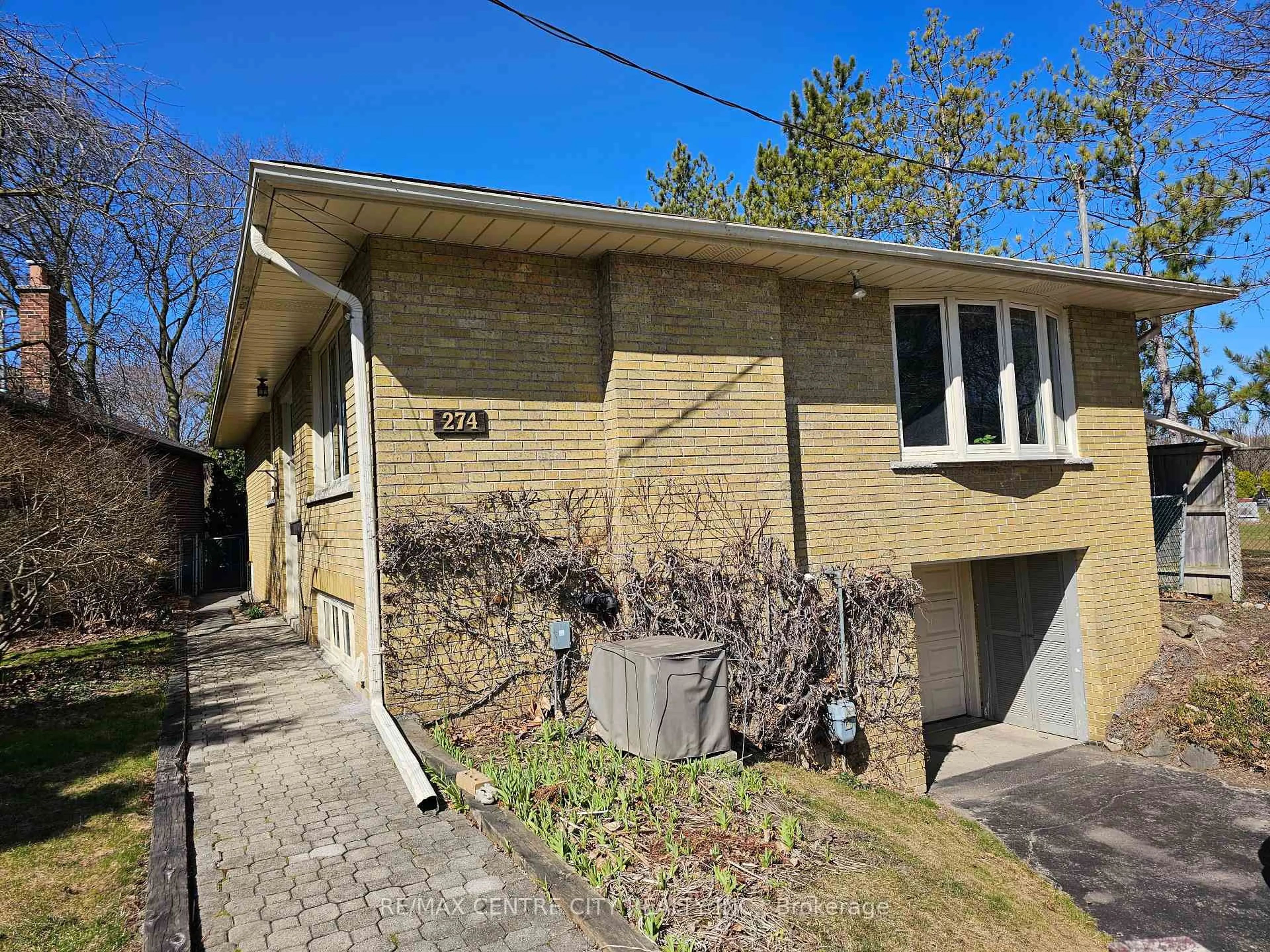 Unknown for 274 Burnett Ave, Toronto Ontario M2N 1W1