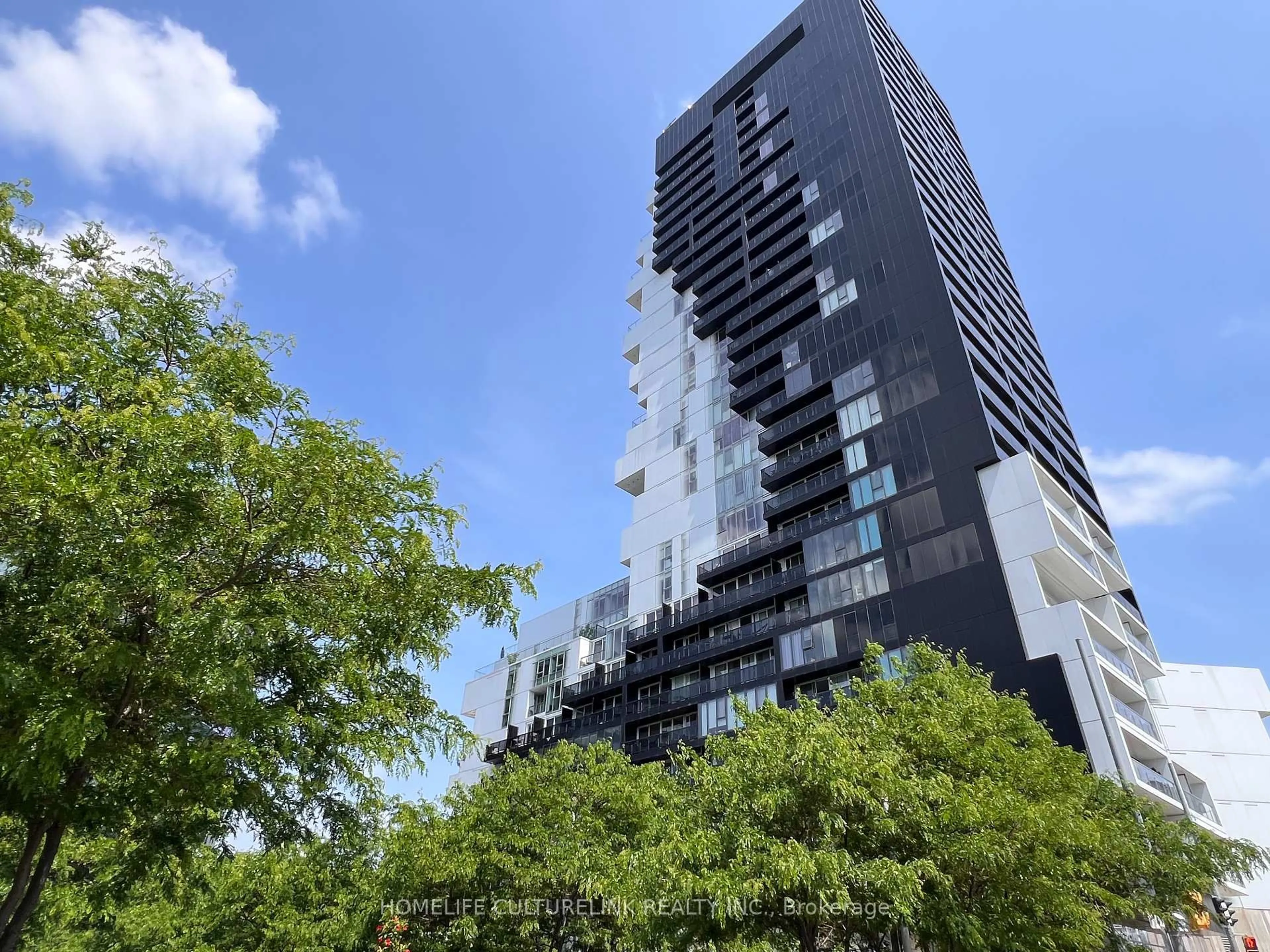 A pic from outside/outdoor area/front of a property/back of a property/a pic from drone, city buildings view from balcony for 170 Bayview Ave #2504, Toronto Ontario M5A 0M4