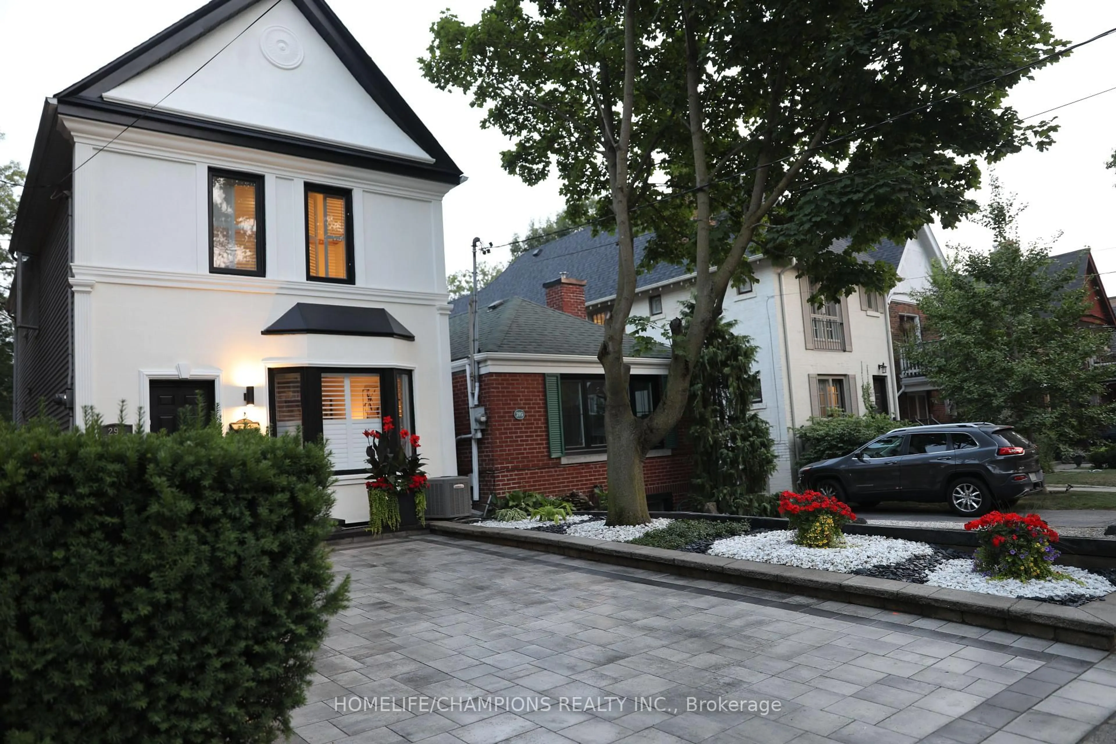 Home with brick exterior material, street for 291 St Clair Ave, Toronto Ontario M4T 1P3