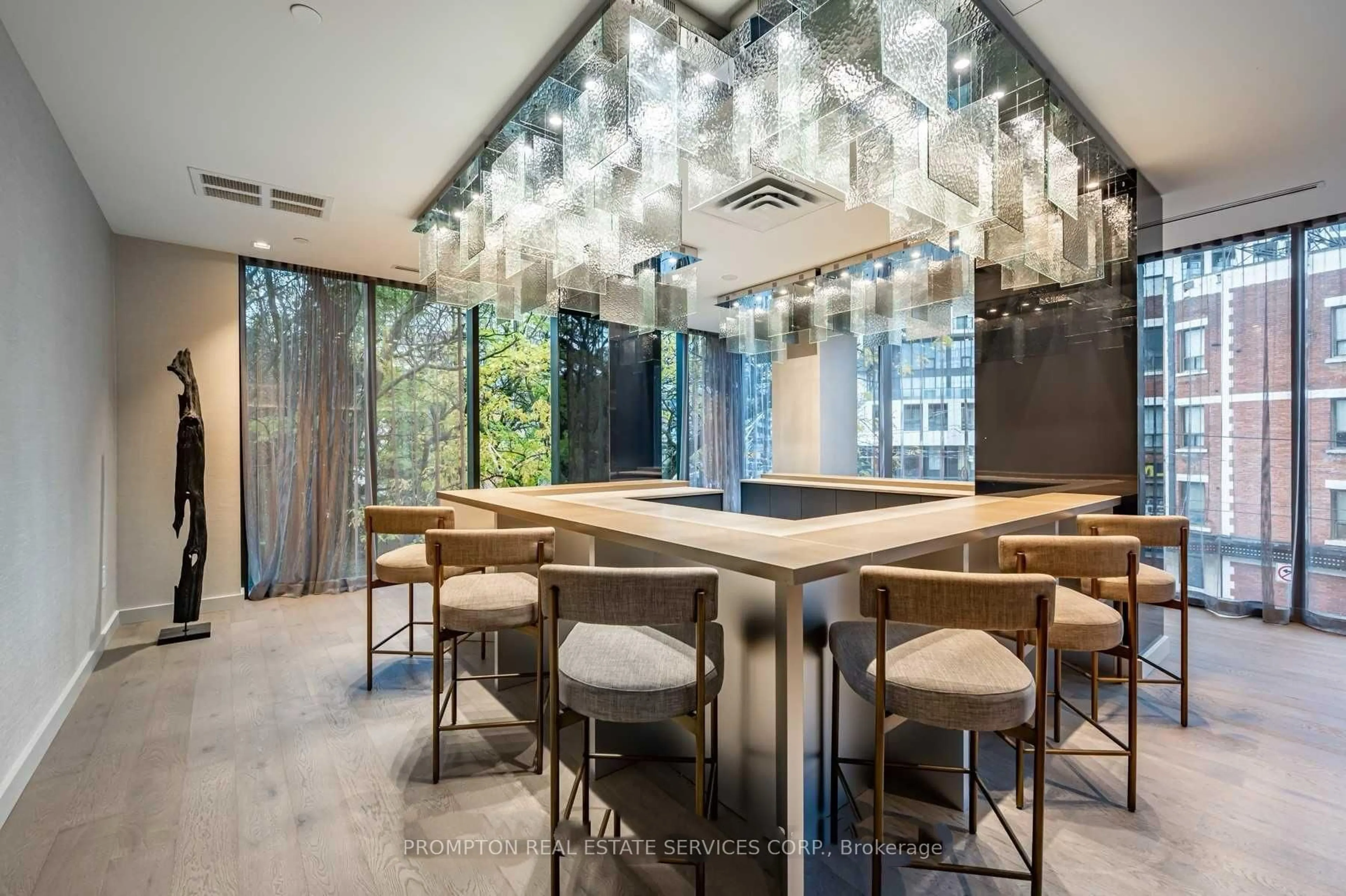 Unknown for 219 Dundas St #2312, Toronto Ontario M5A 1Z7