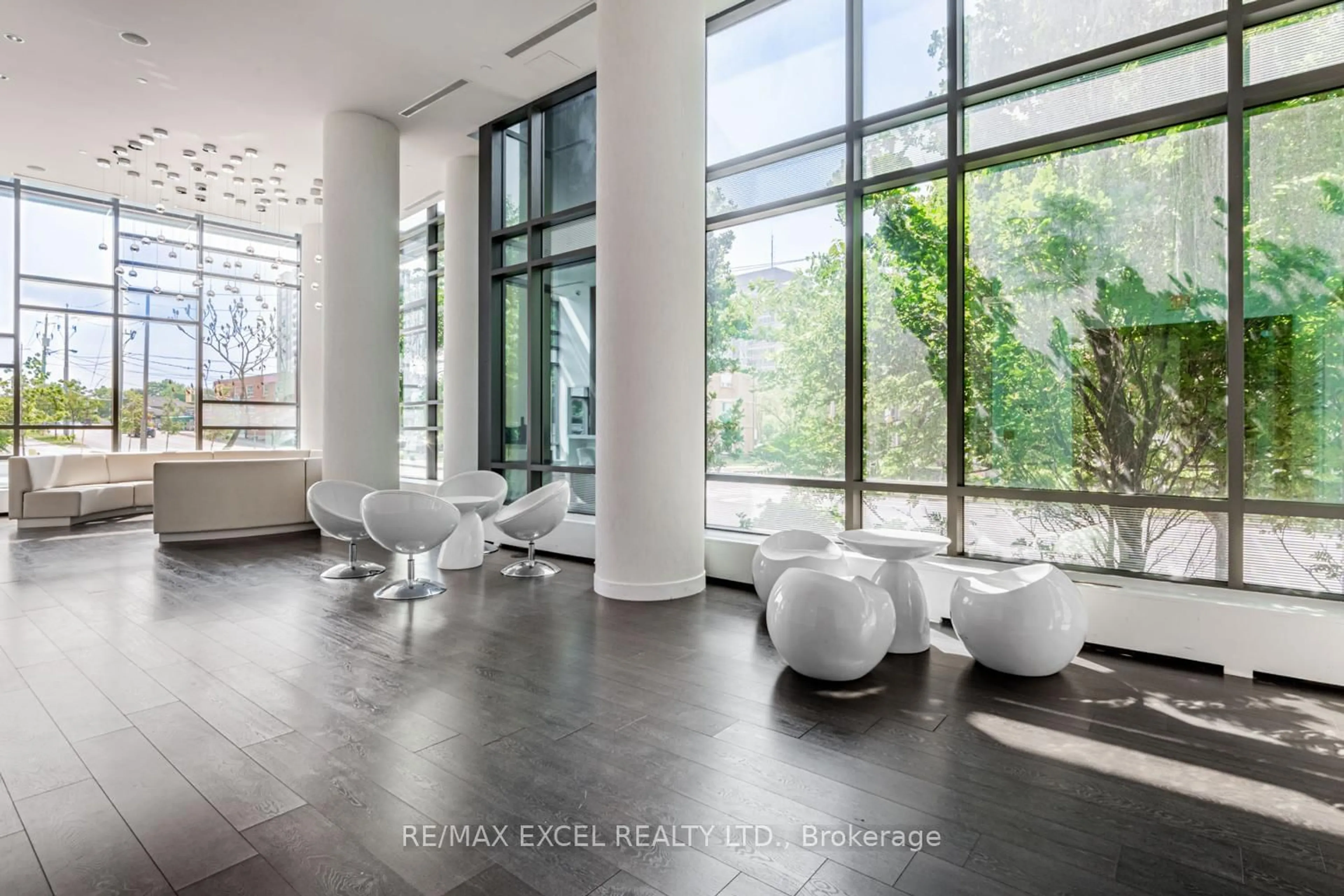 Lobby for 68 Canterbury Pl #1507, Toronto Ontario M2N 0H8