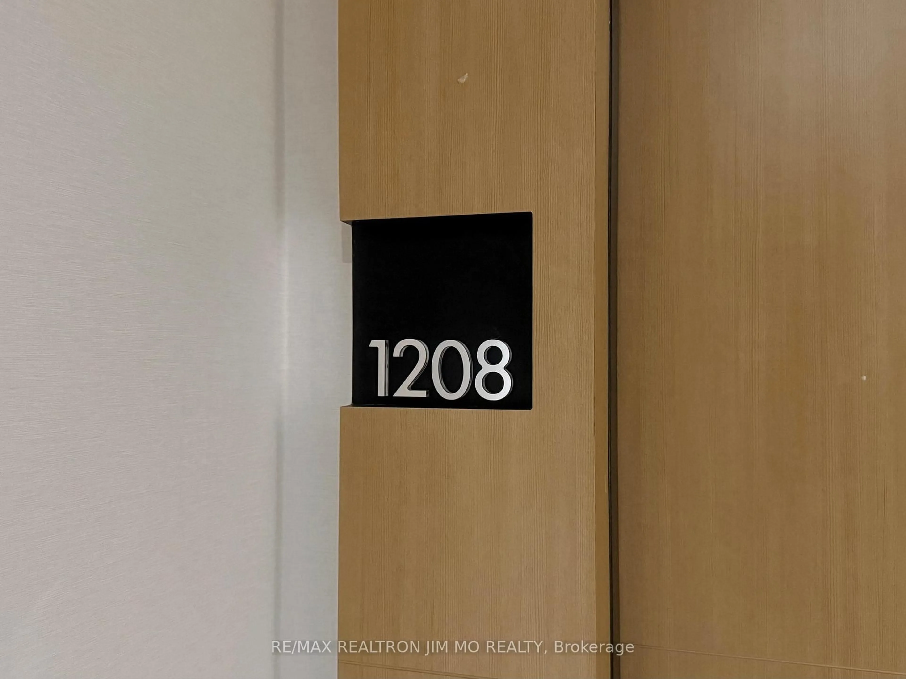 Unknown for 11 Wellesley St #1208, Toronto Ontario M4Y 0G4