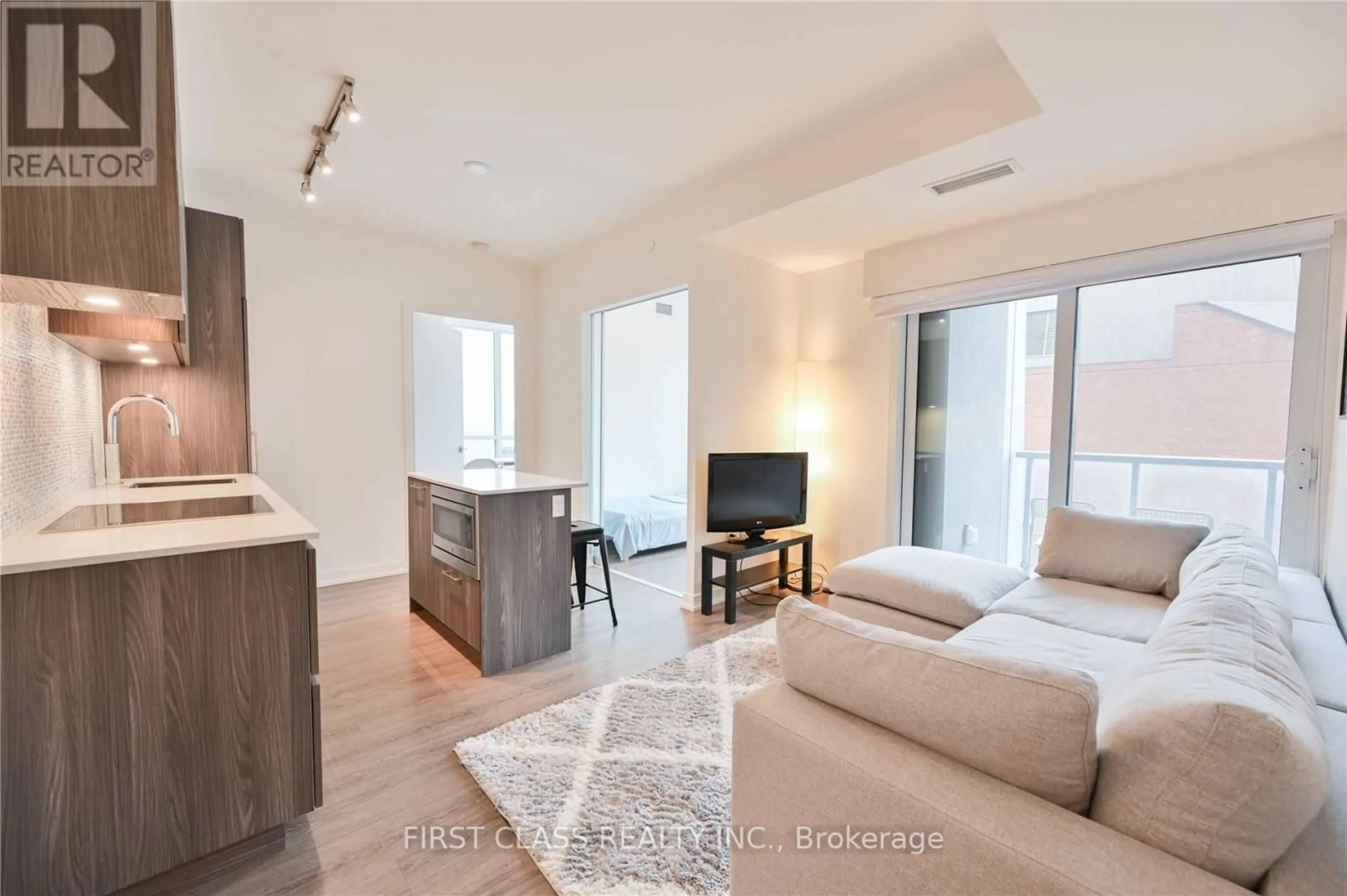 Living room with furniture, unknown for 1 Yorkville Ave #608, Toronto Ontario M4W 1L1