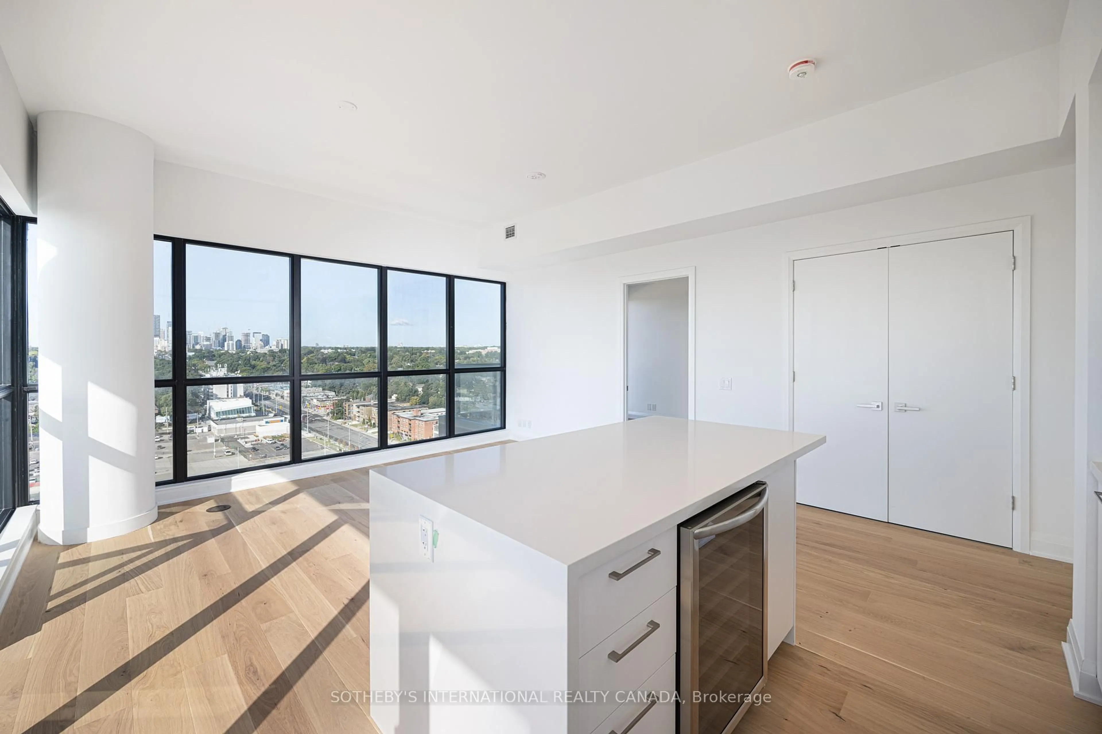 Open concept kitchen, unknown for 33 Frederick Todd Way #1501, Toronto Ontario M5A 4A9