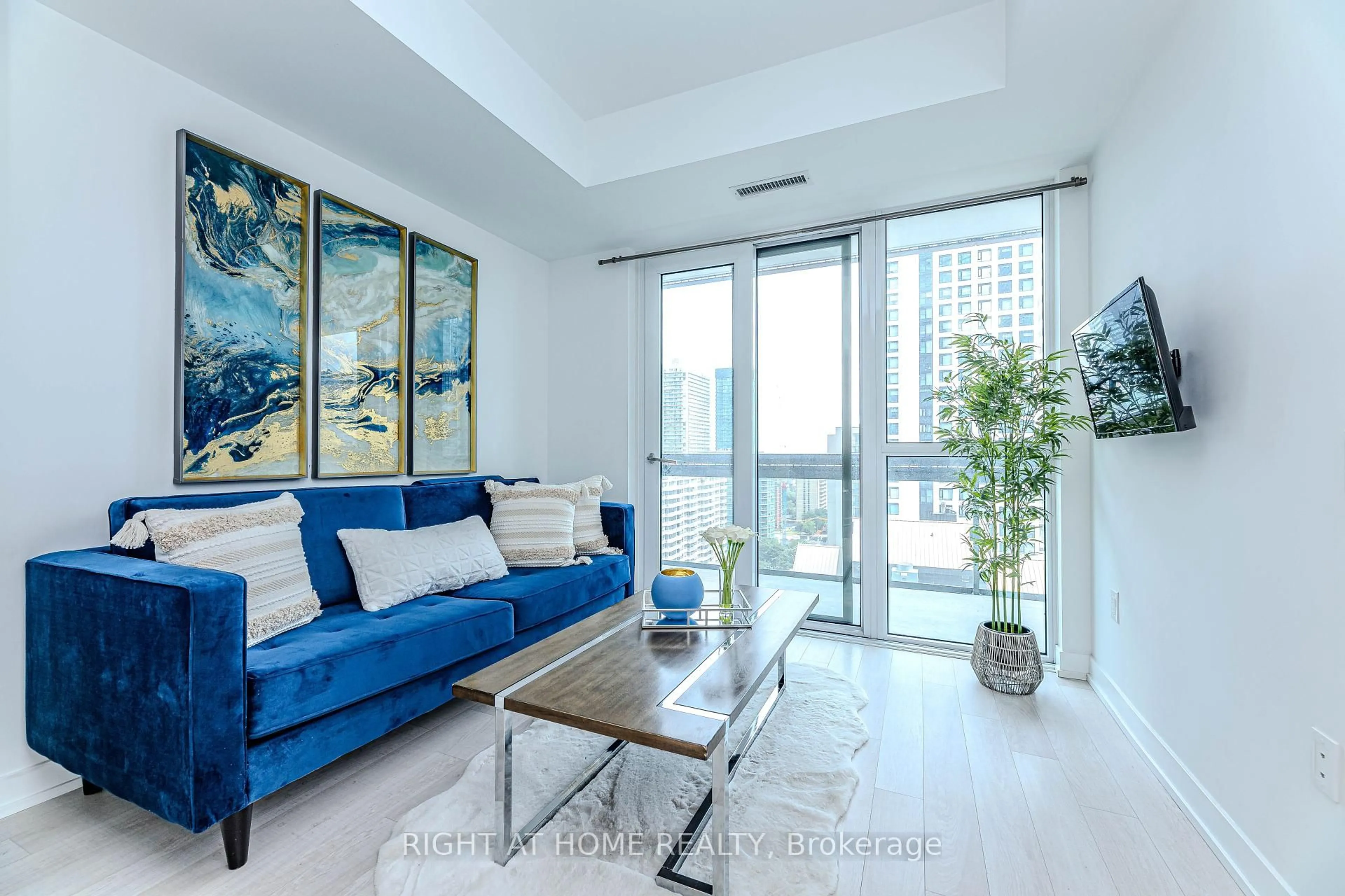 Living room with furniture, unknown for 39 Roehampton Ave #1301, Toronto Ontario M4P 0G1