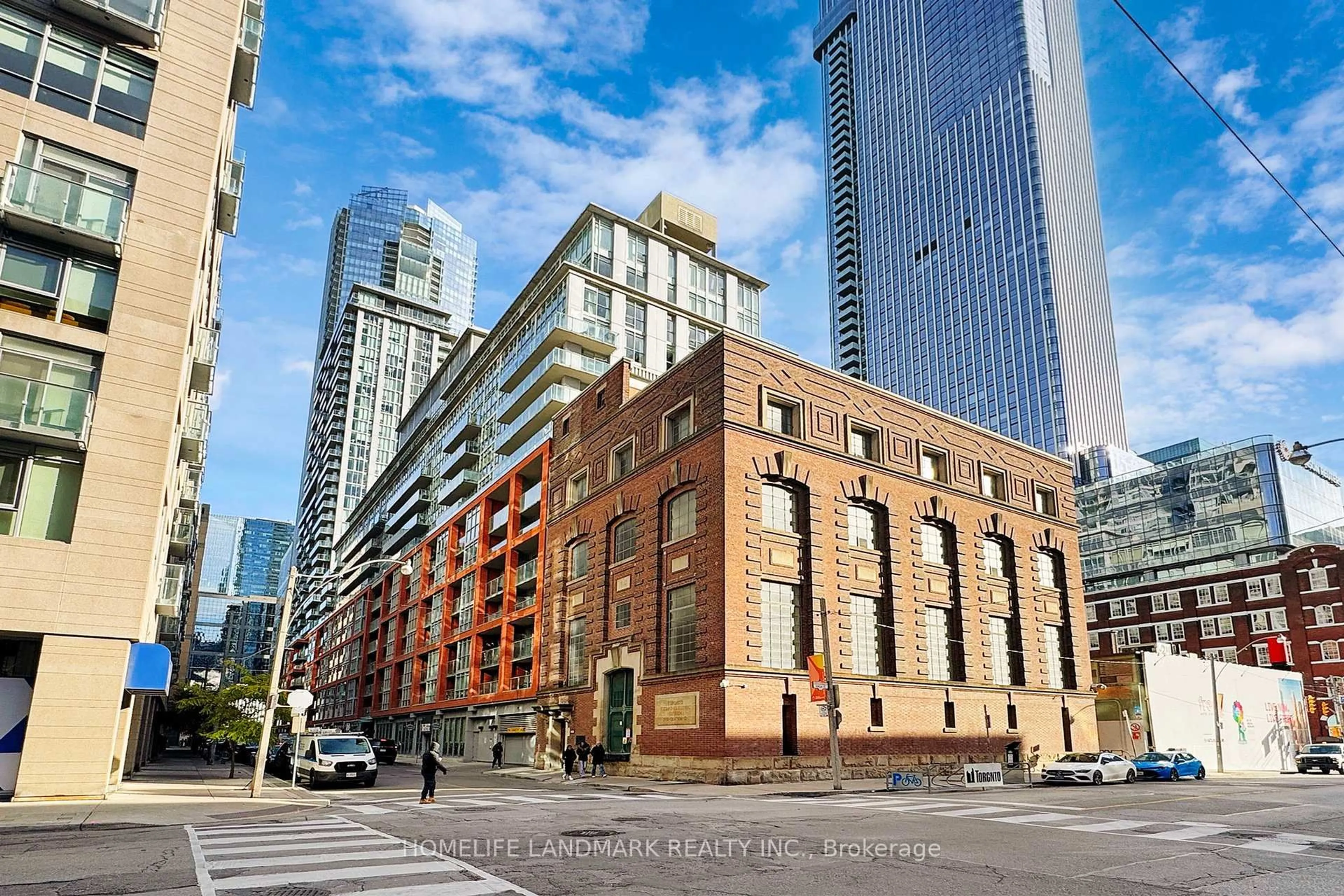 Home with brick exterior material, unknown for 21 Nelson St #1001, Toronto Ontario M5V 3H9