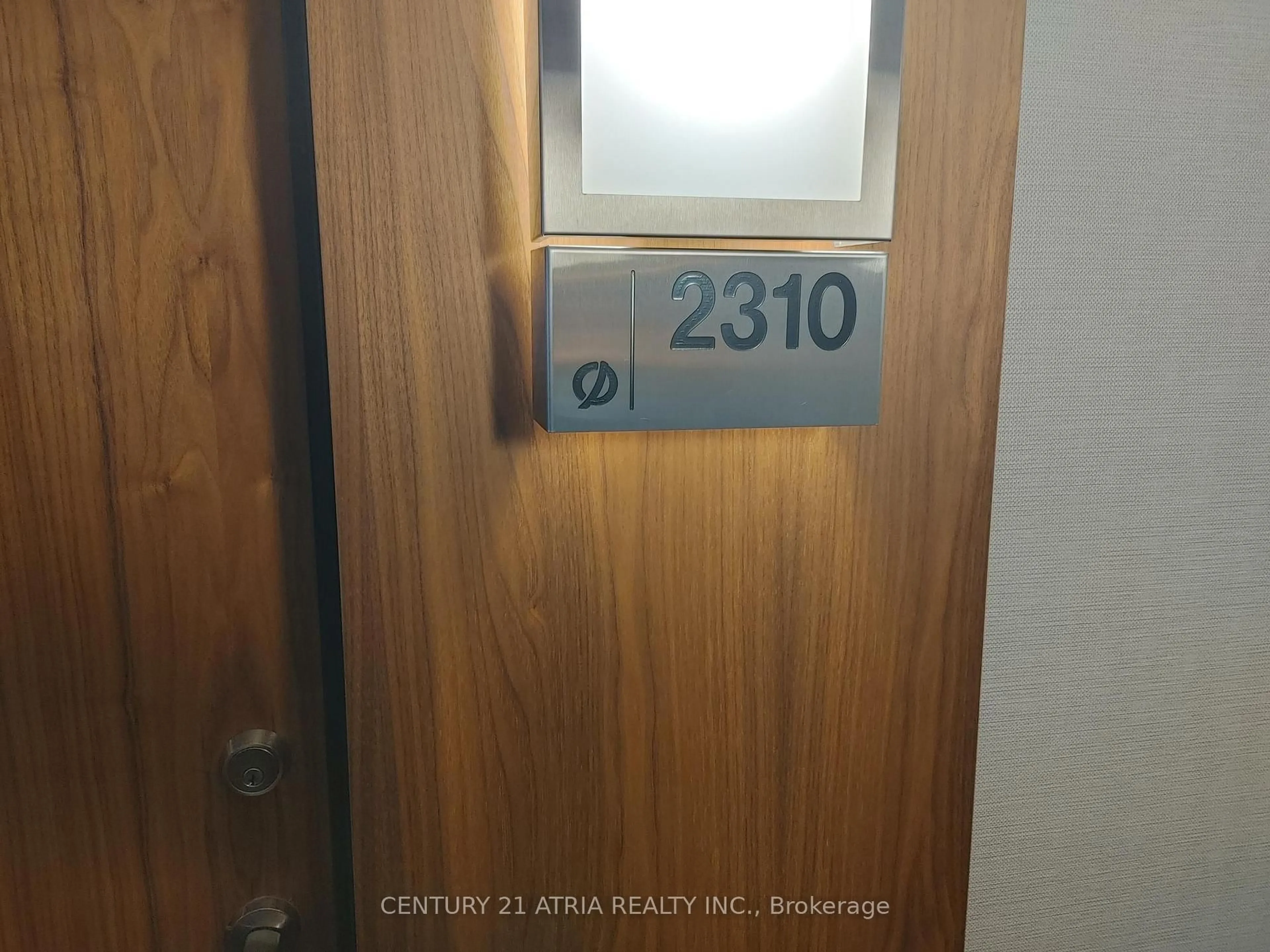 Indoor entryway for 85 Queens Wharf Rd #2310, Toronto Ontario M5V 0J9